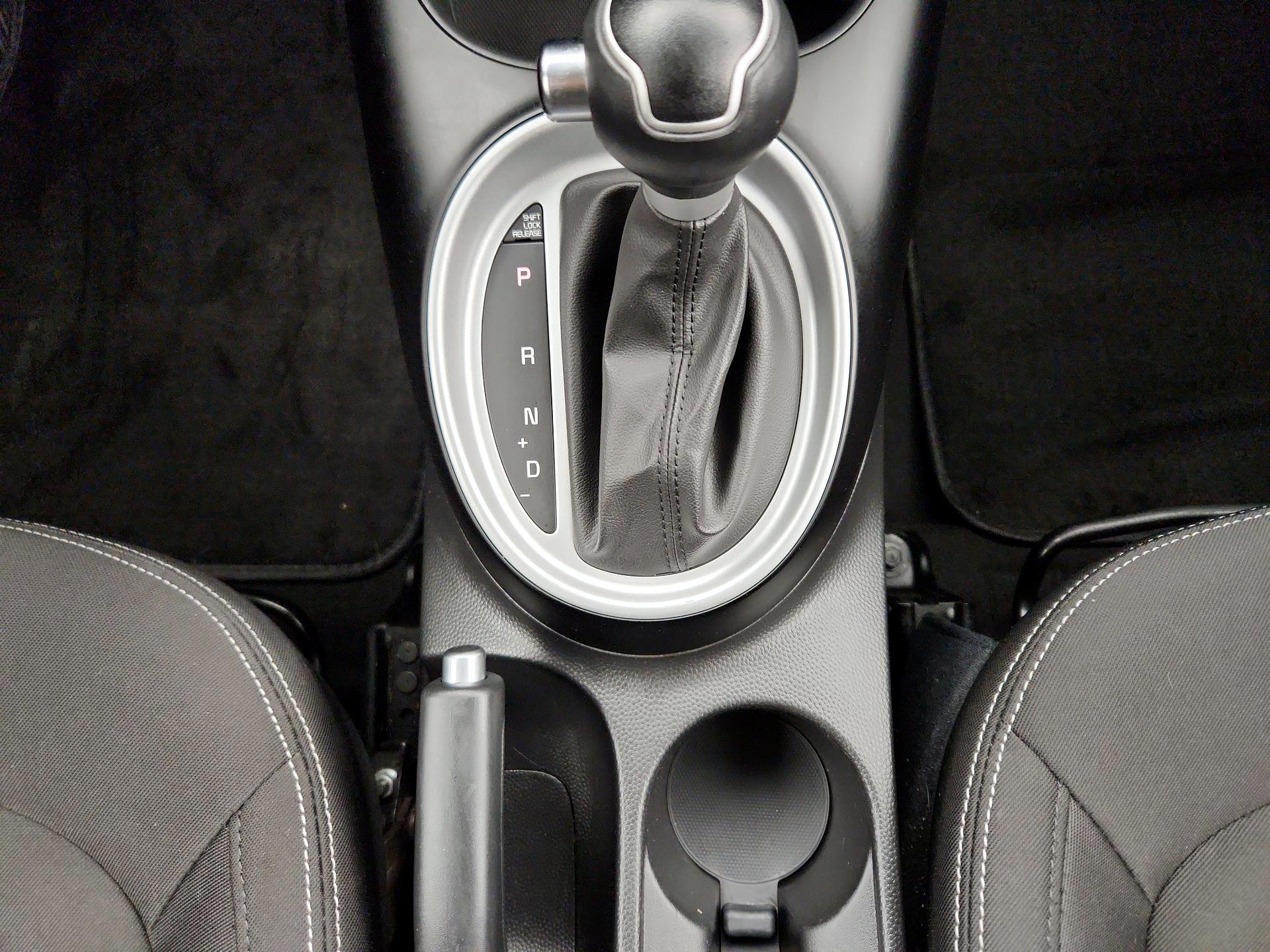 Thumbnail: 2016 Kia Soul - 16