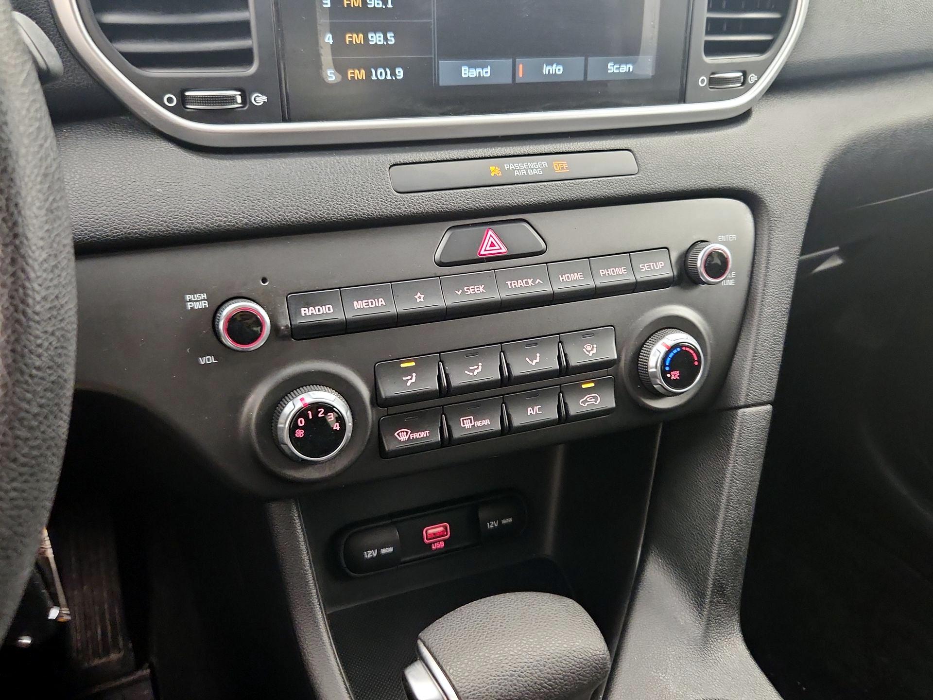 Thumbnail: 2020 Kia Sportage - 16