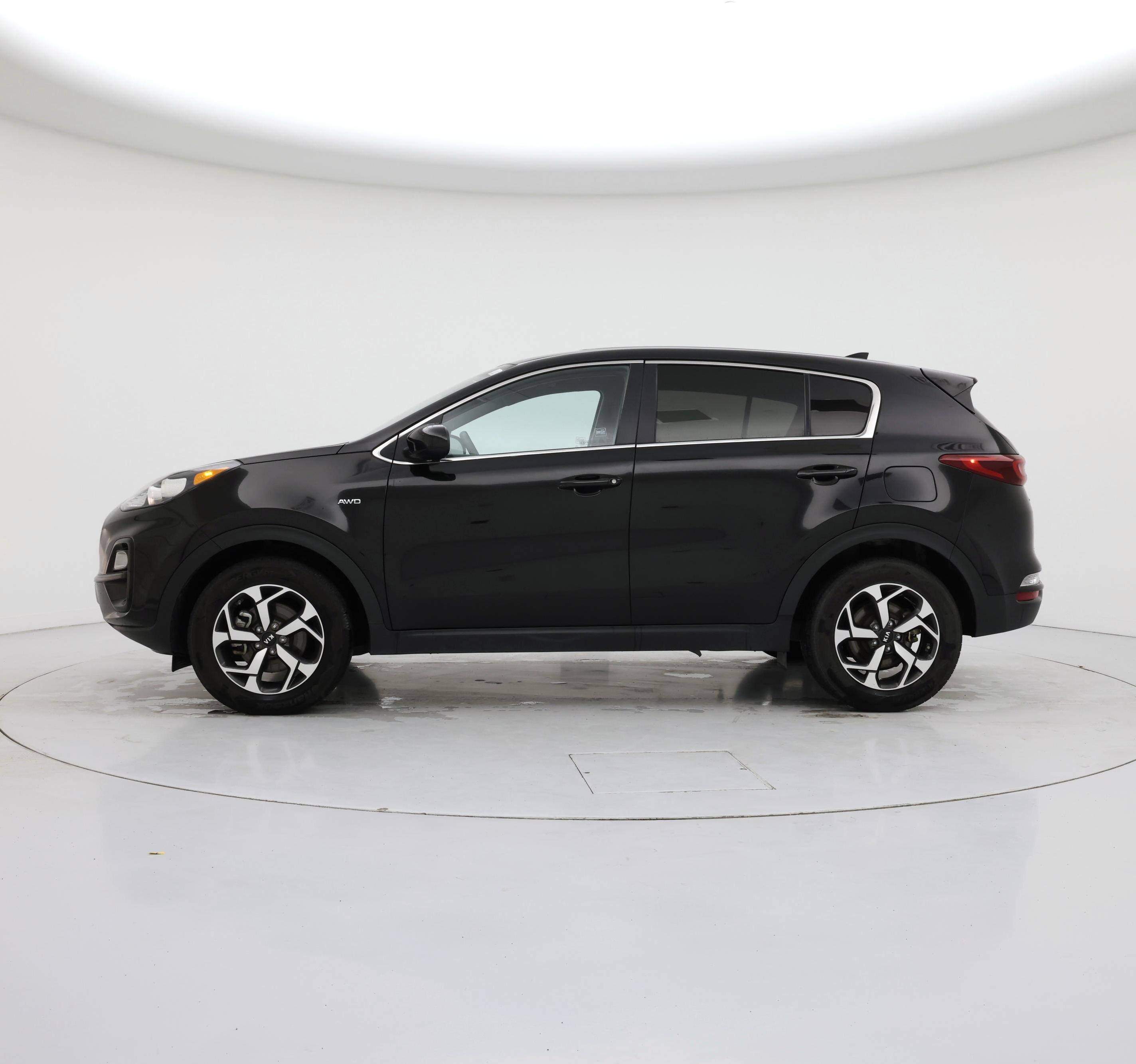 Thumbnail: 2020 Kia Sportage - 3