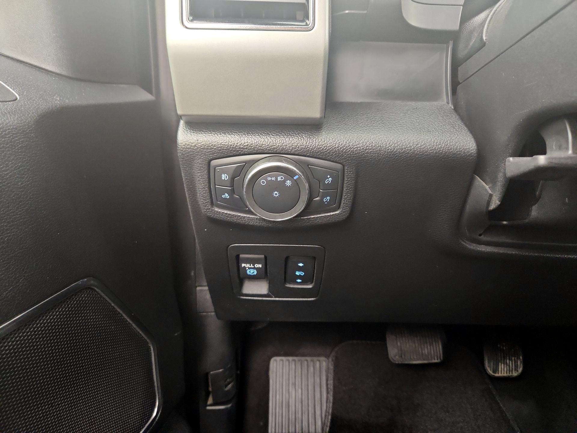 Thumbnail: 2019 Ford F-150 - 13