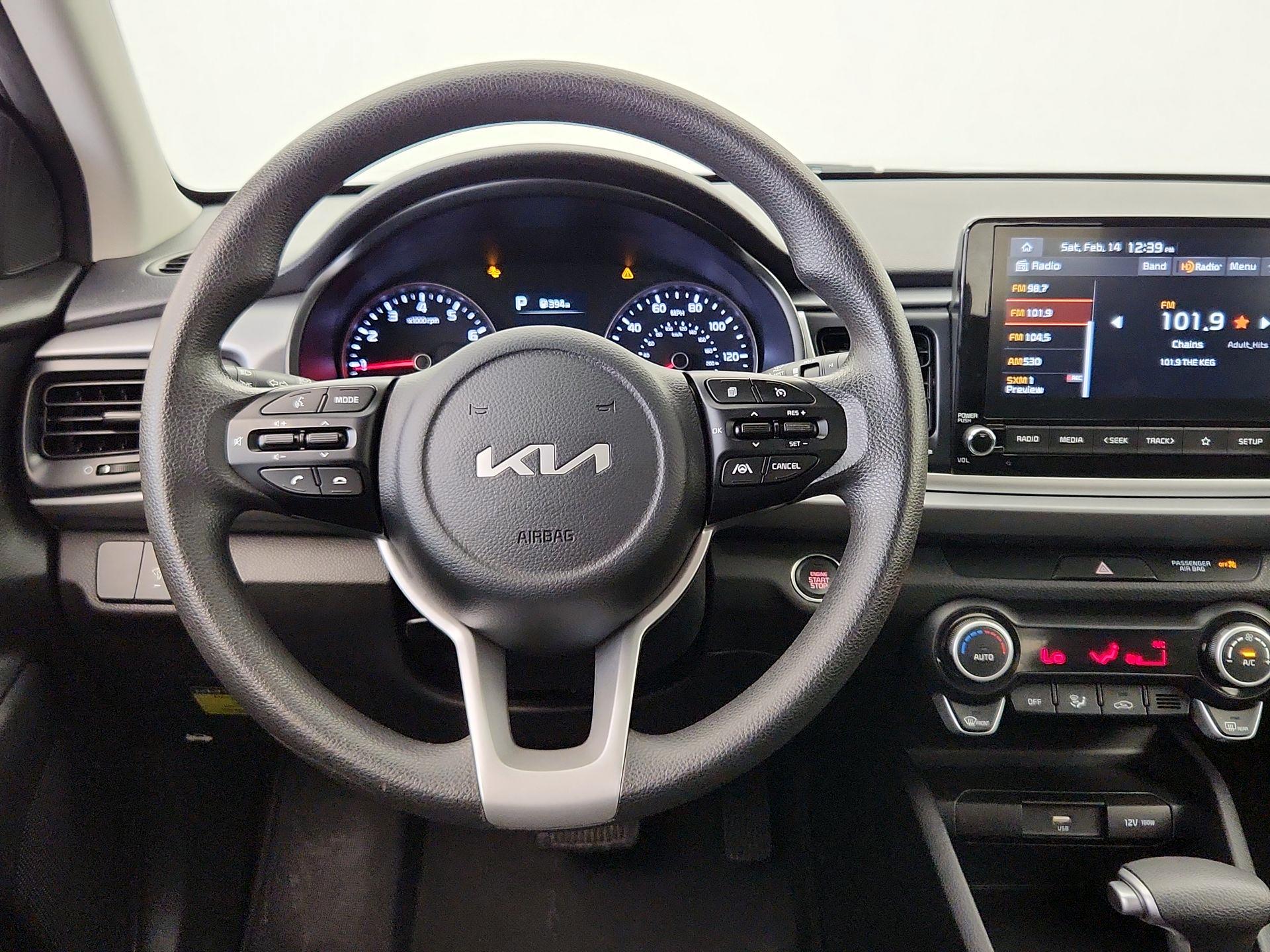 Thumbnail: 2023 Kia Rio - 10