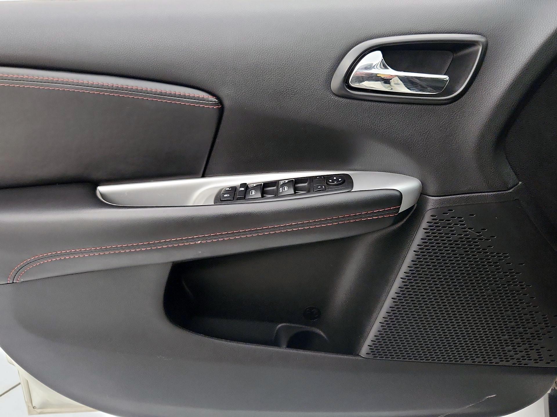 Thumbnail: 2019 Dodge Journey - 12