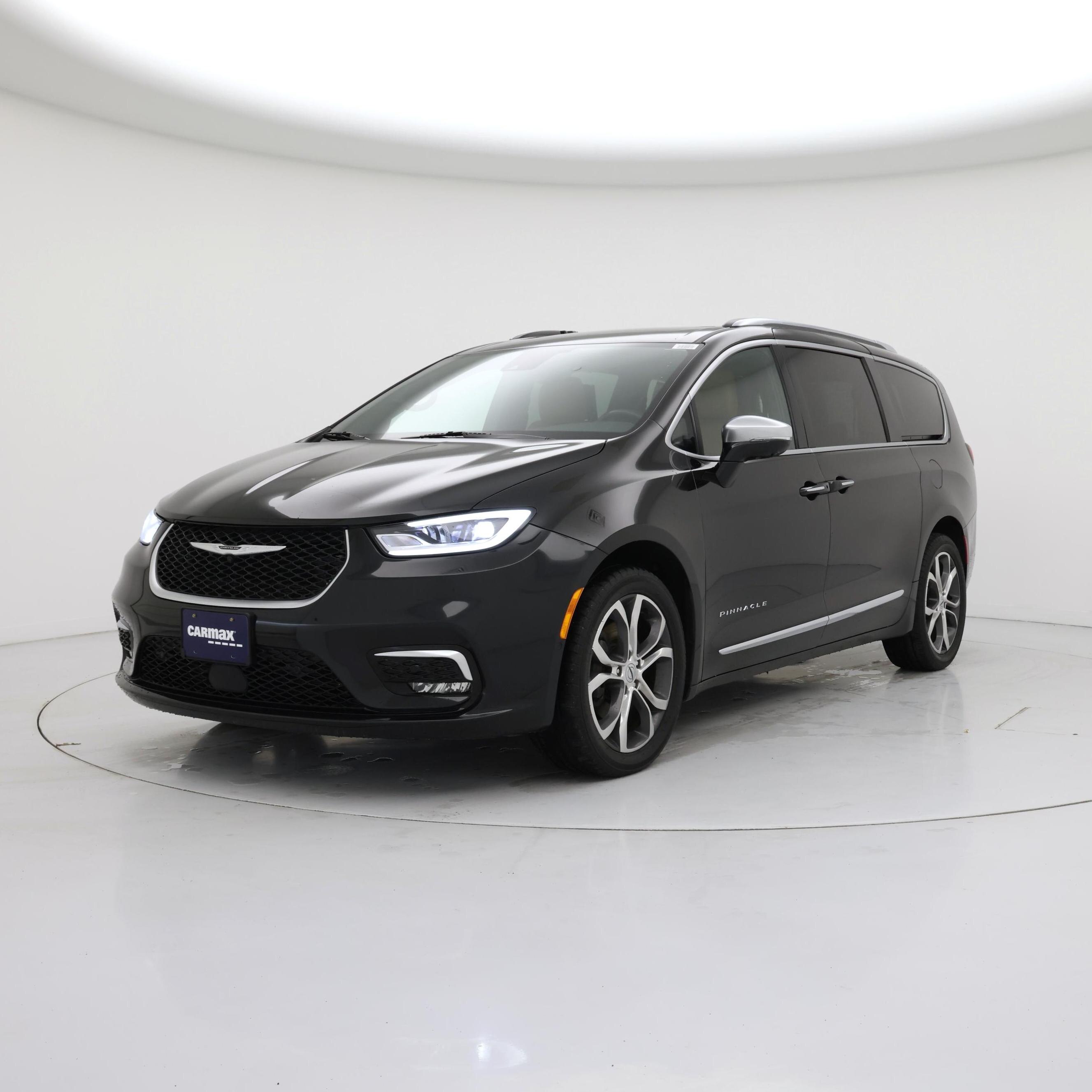 Thumbnail: 2021 Chrysler Pacifica - 4