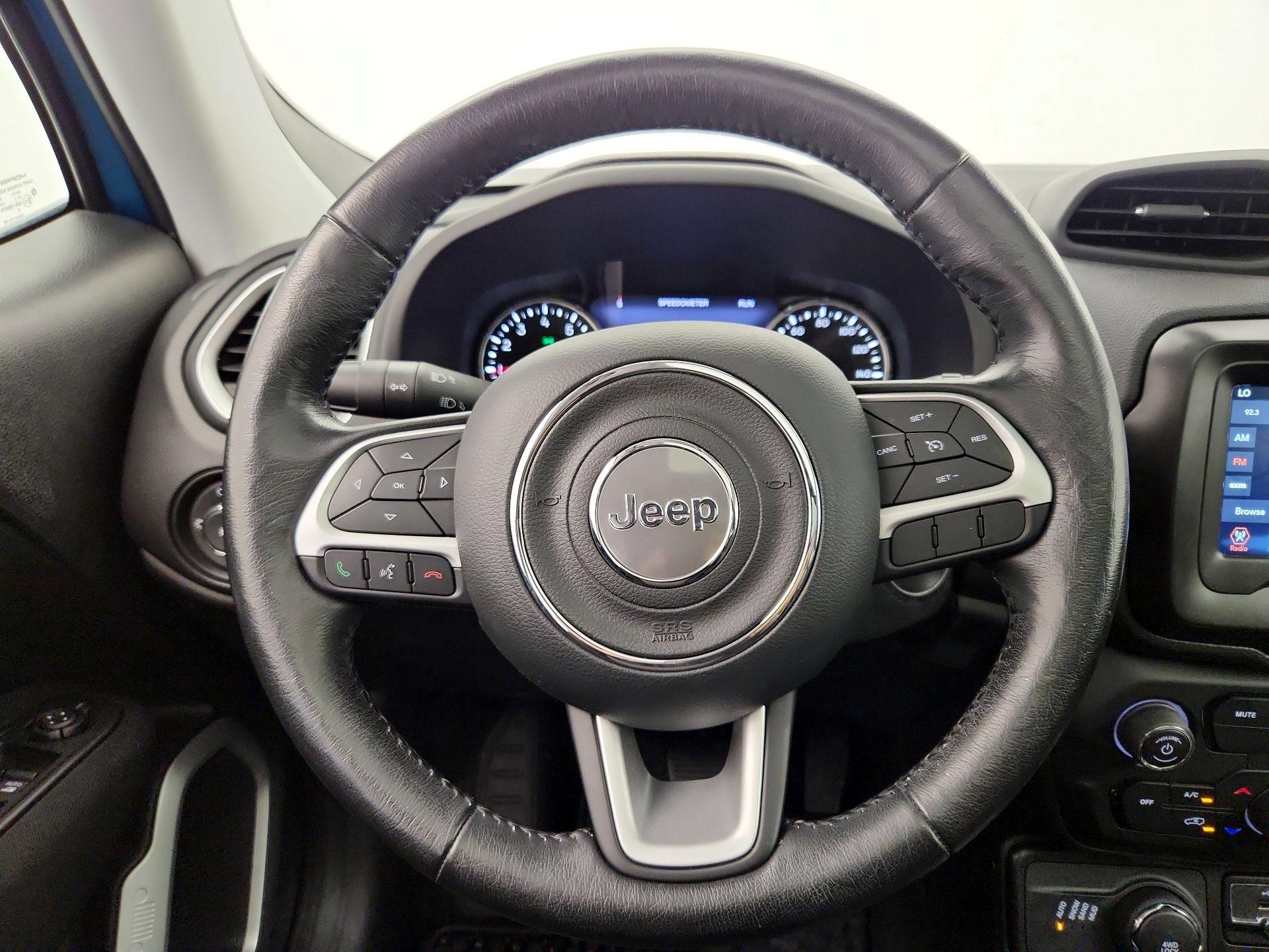 Thumbnail: 2021 Jeep Renegade - 10