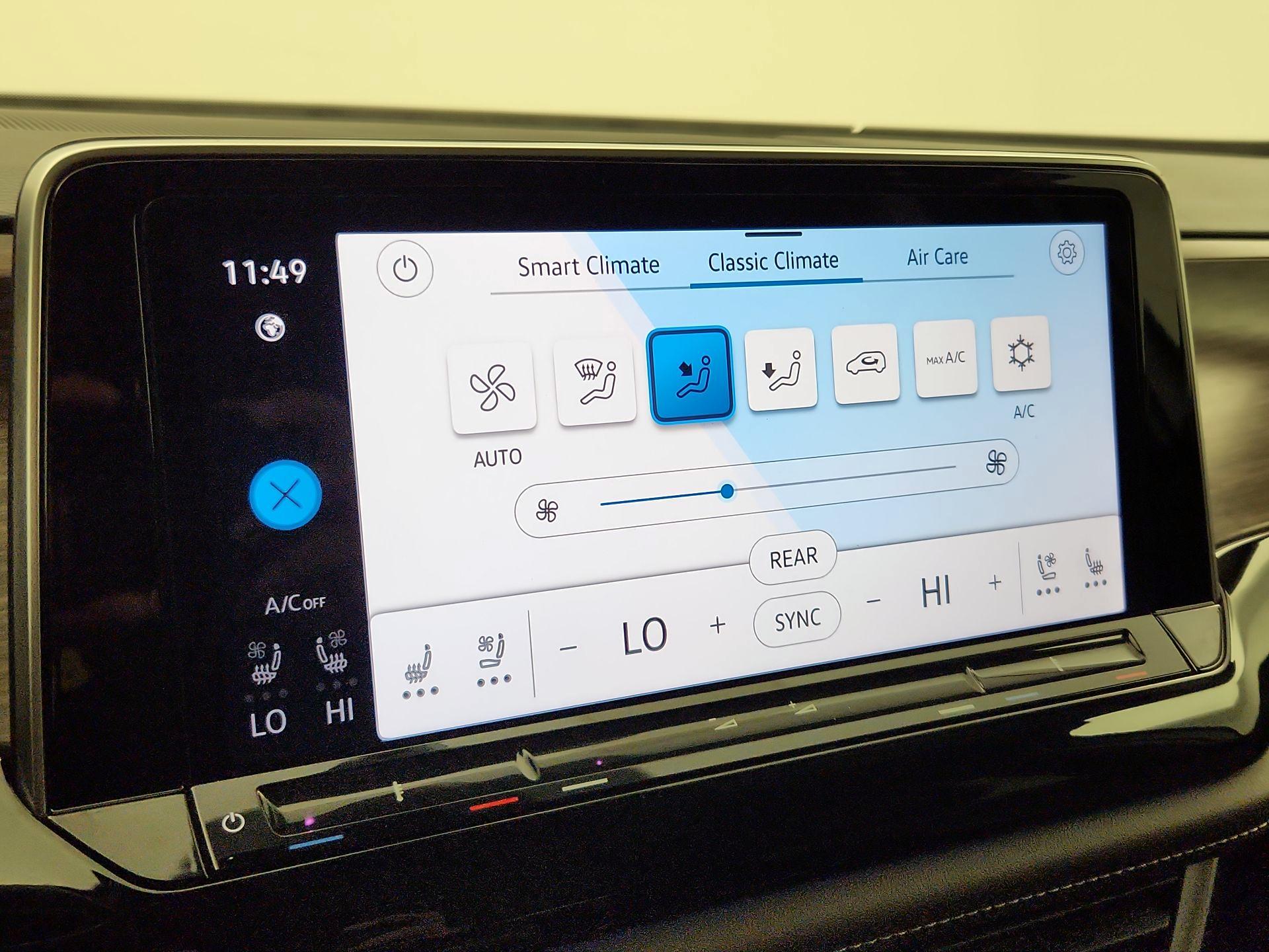 Thumbnail: 2024 Volkswagen Atlas - 17