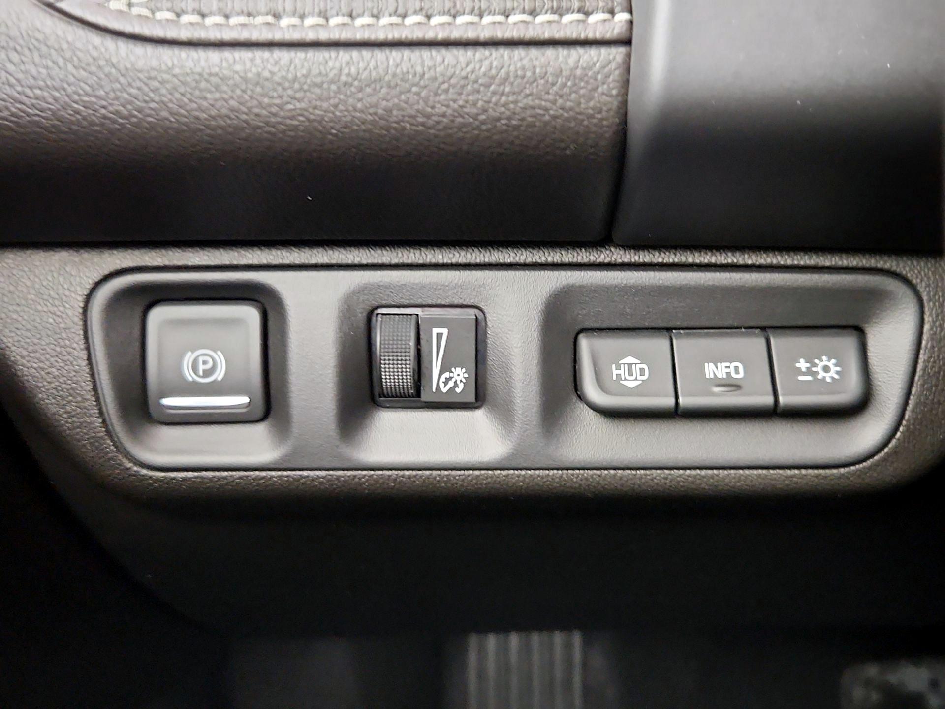 Thumbnail: 2022 GMC Acadia - 13