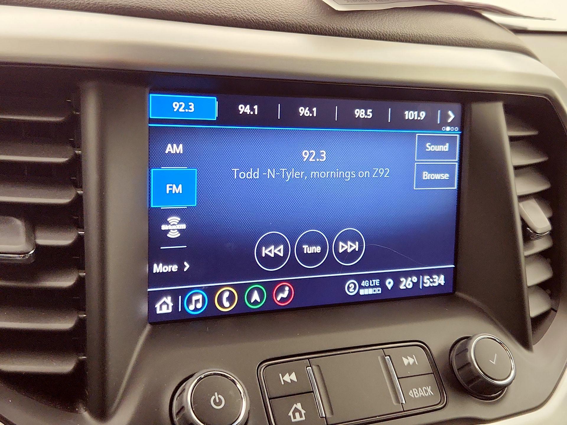 Thumbnail: 2022 GMC Acadia - 16