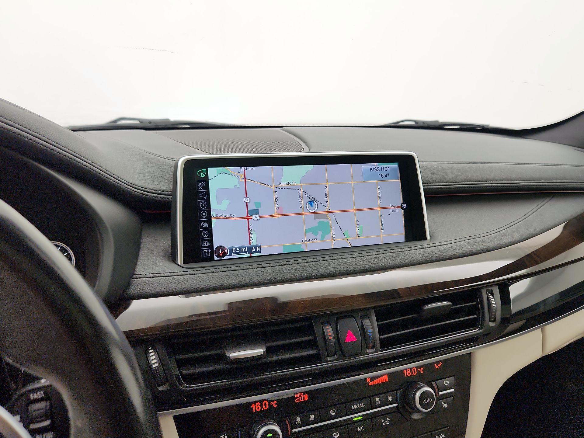 Thumbnail: 2015 BMW X6 - 14