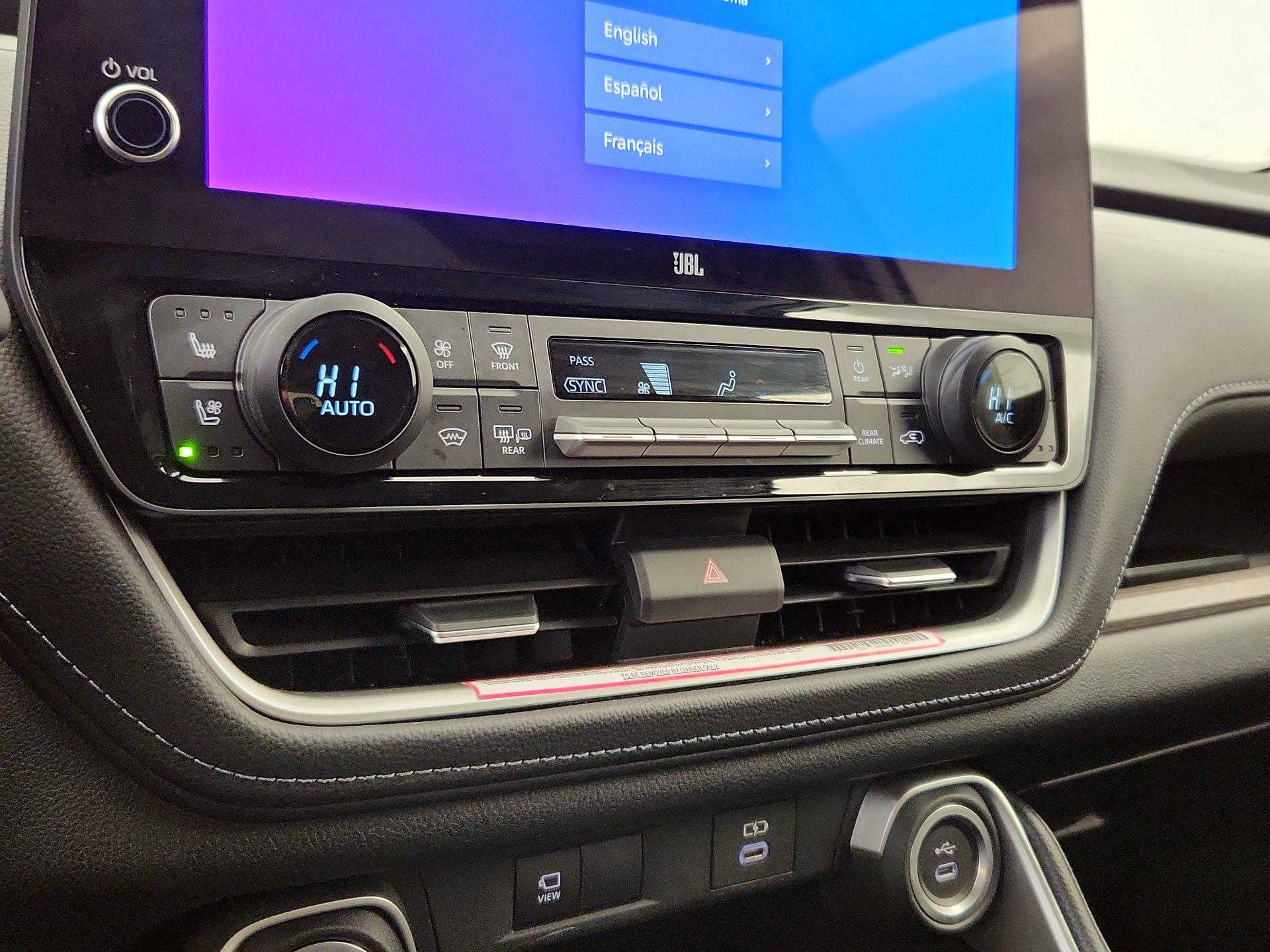 Thumbnail: 2024 Toyota Grand Highlander - 16