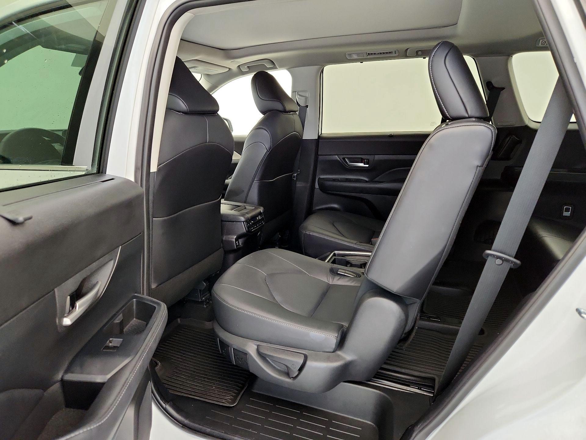 Thumbnail: 2024 Toyota Grand Highlander - 20