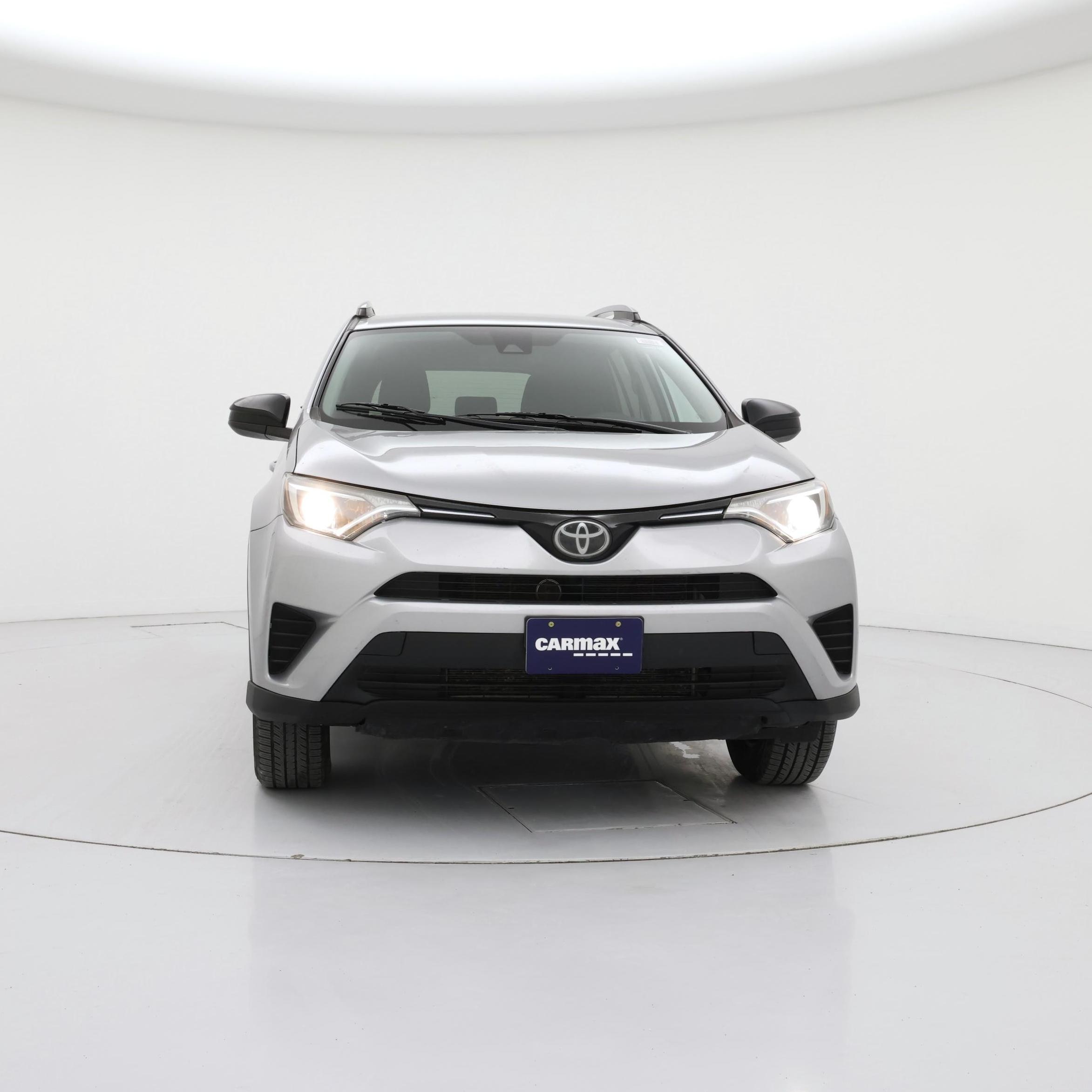 Thumbnail: 2017 Toyota RAV4 - 5
