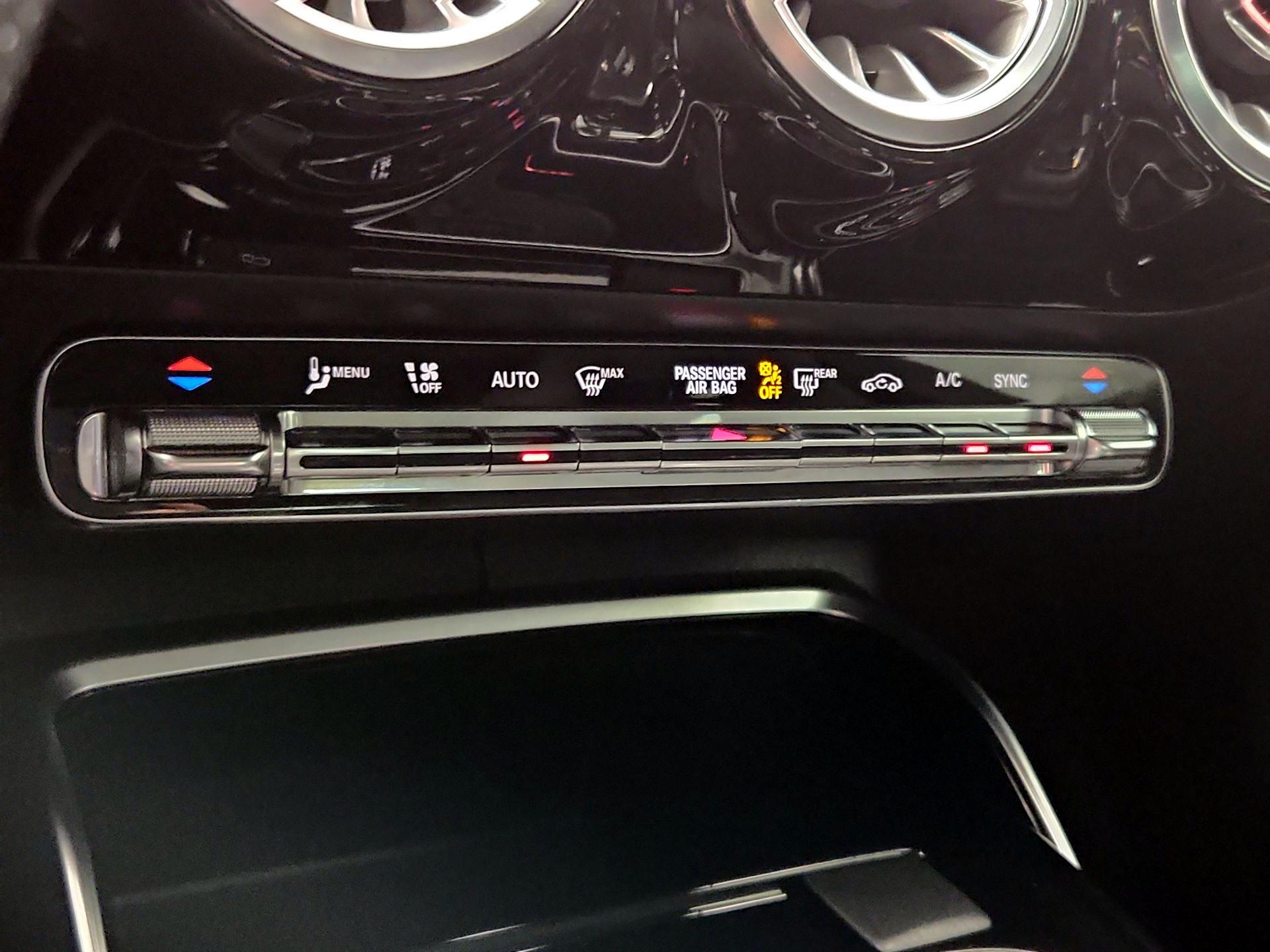 Thumbnail: 2022 Mercedes-Benz CLA - 17