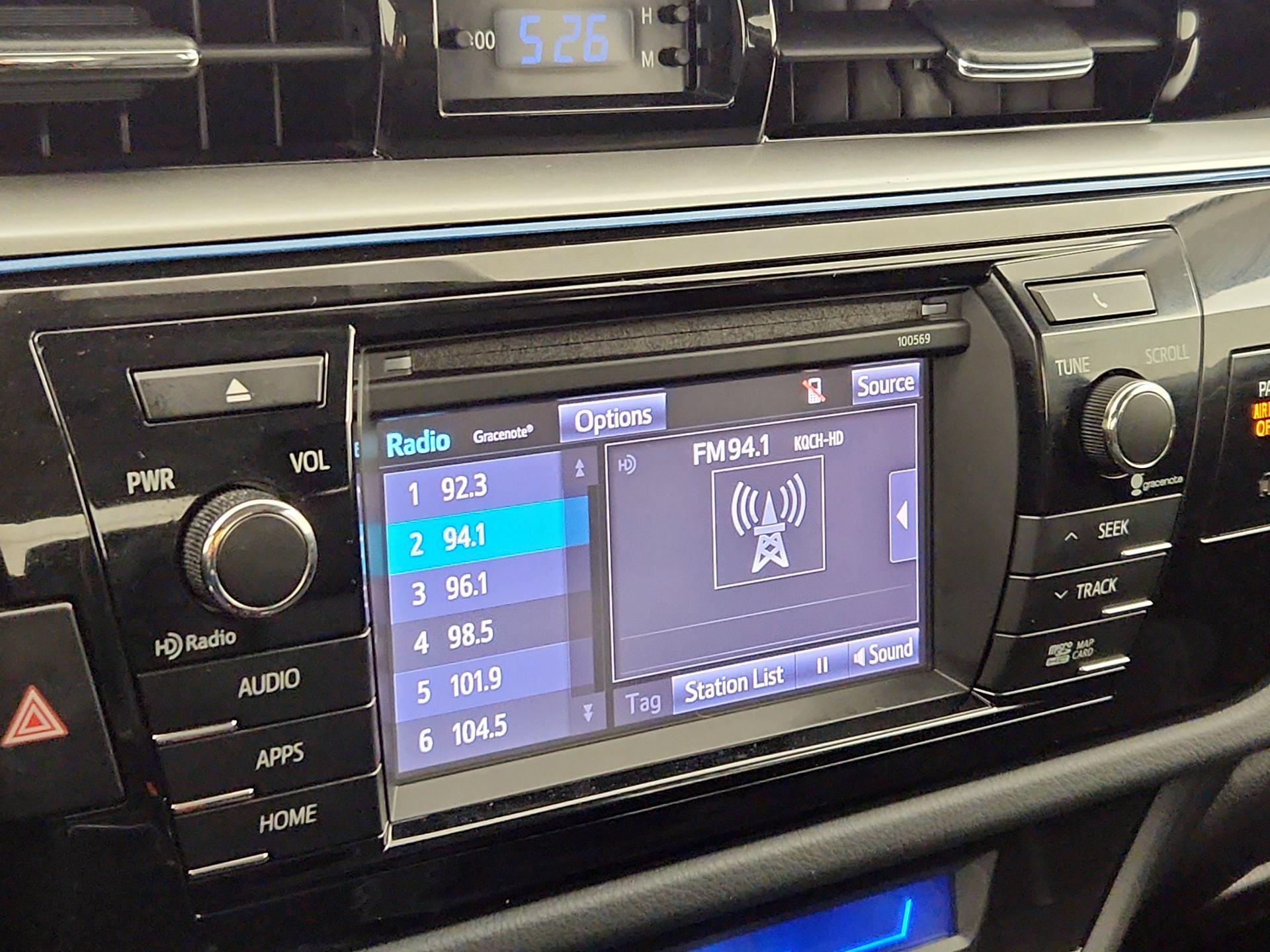 Thumbnail: 2016 Toyota Corolla - 15