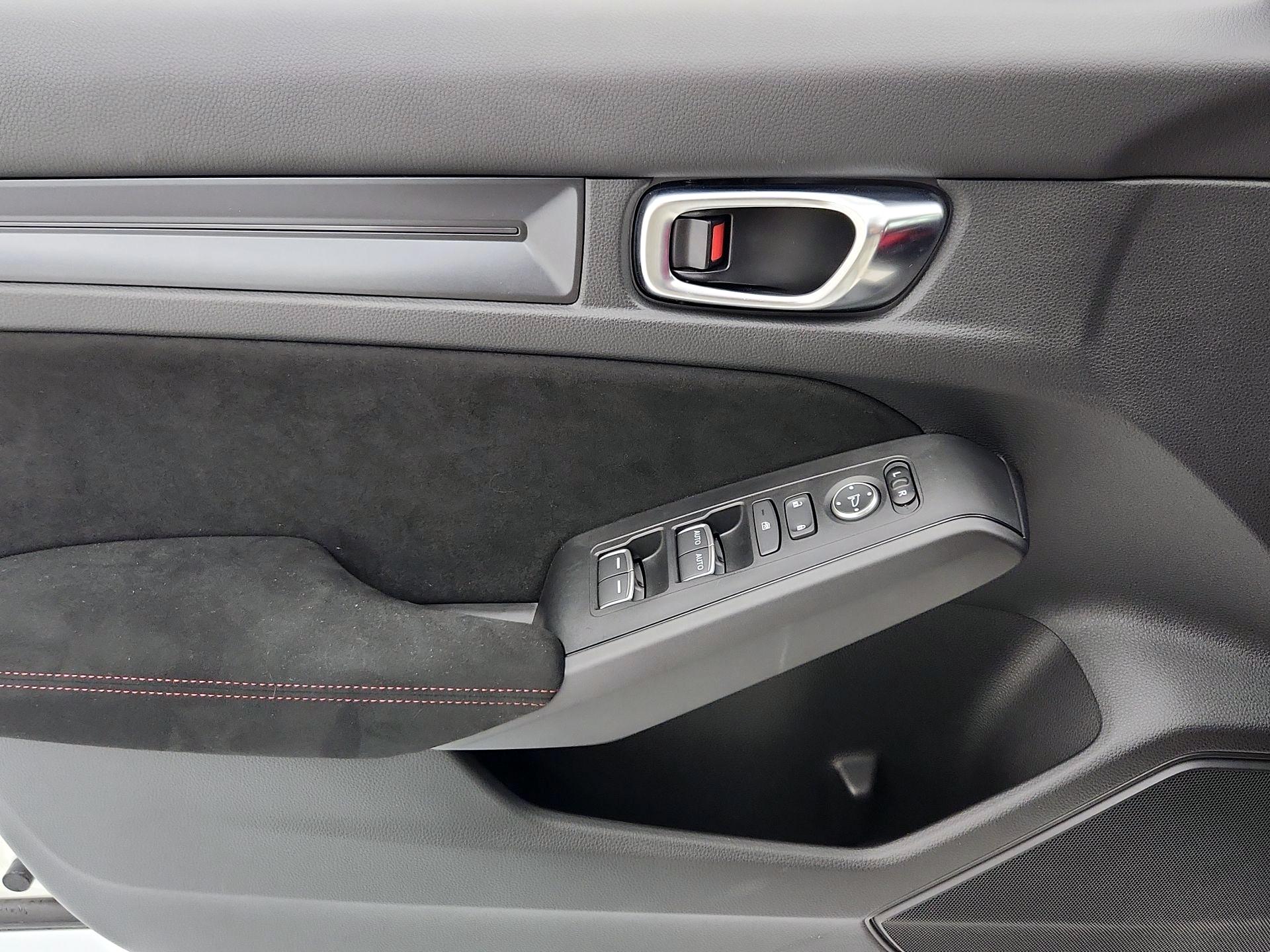 Thumbnail: 2023 Honda Civic - 12