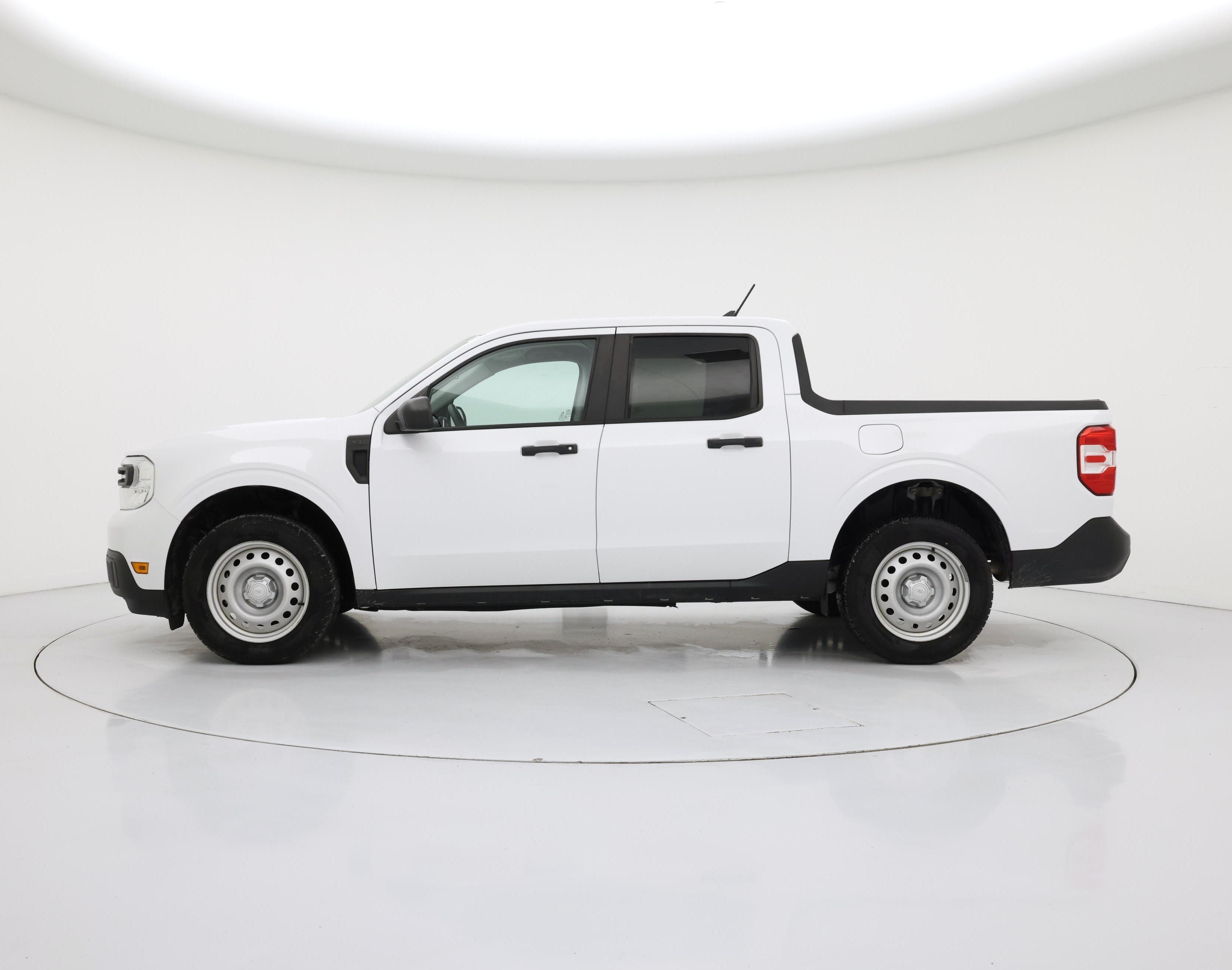 Thumbnail: 2022 Ford Maverick - 3