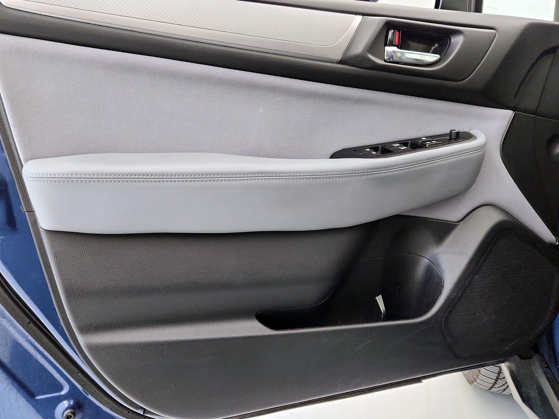 Thumbnail: 2019 Subaru Outback - 12