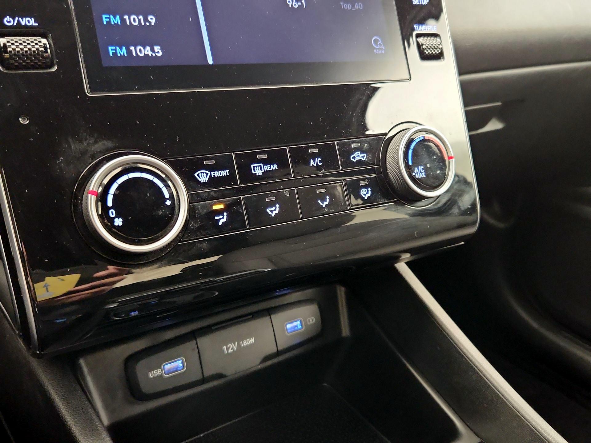 Thumbnail: 2022 Hyundai Santa Cruz - 16