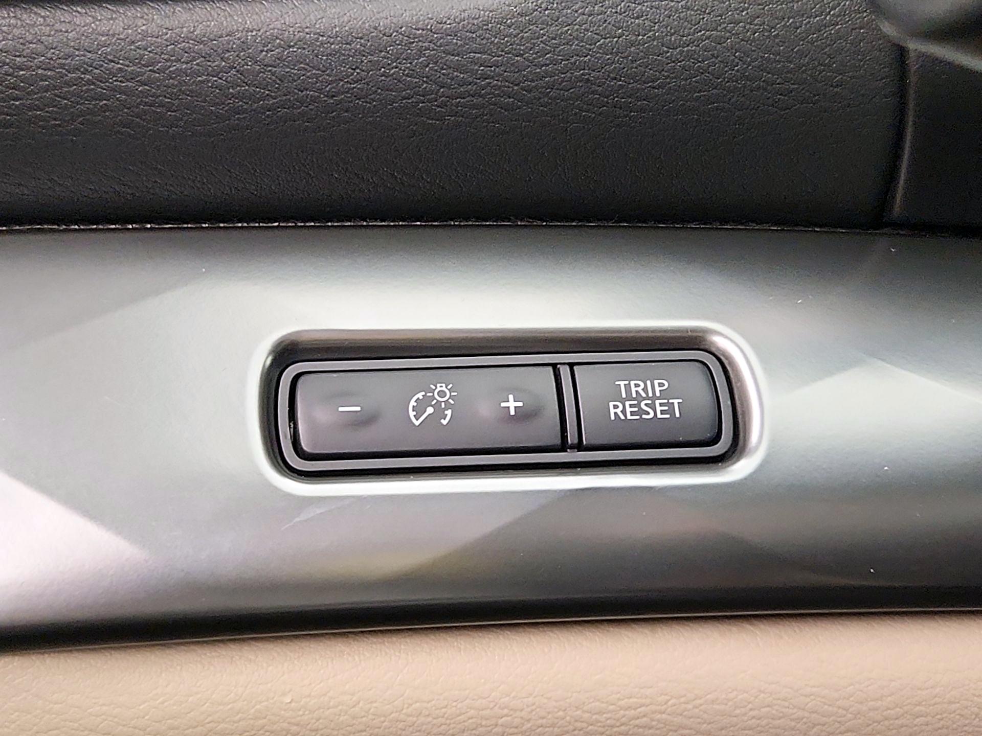 Thumbnail: 2021 Nissan Maxima - 13