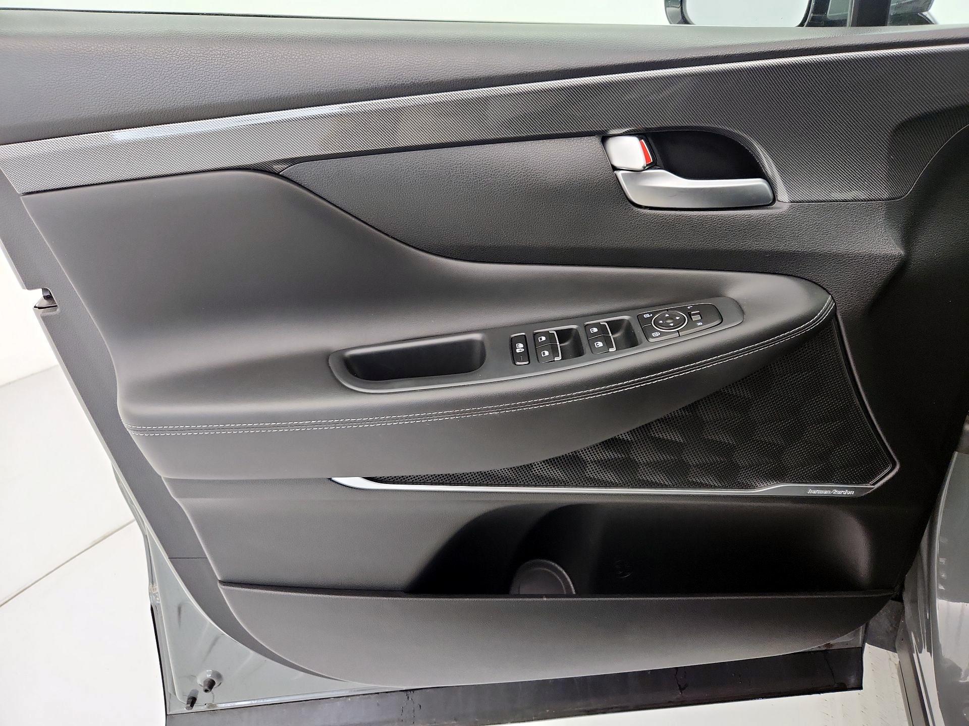 Thumbnail: 2023 Hyundai Santa Fe - 12