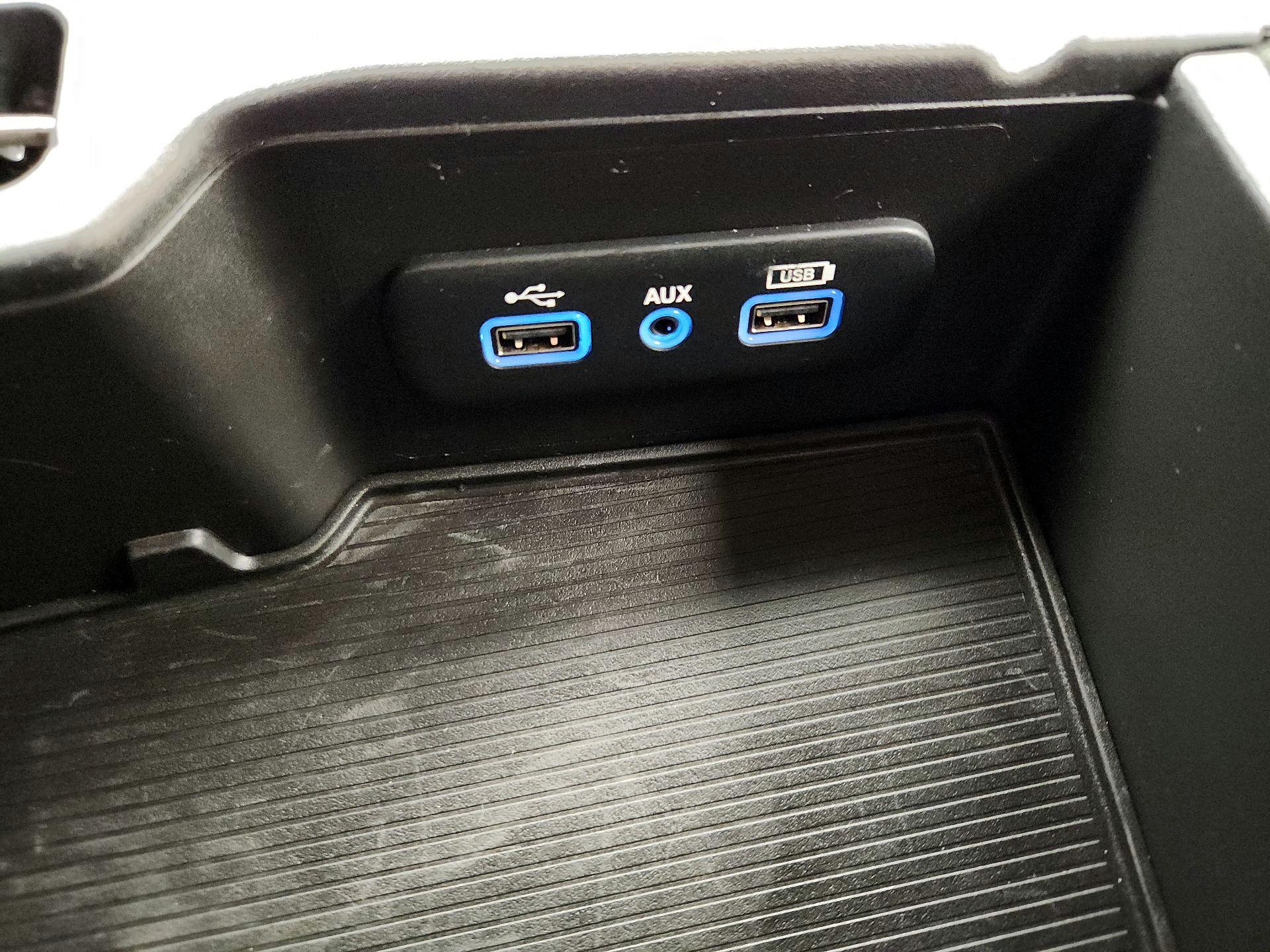 Thumbnail: 2021 RAM 1500 Classic - 18