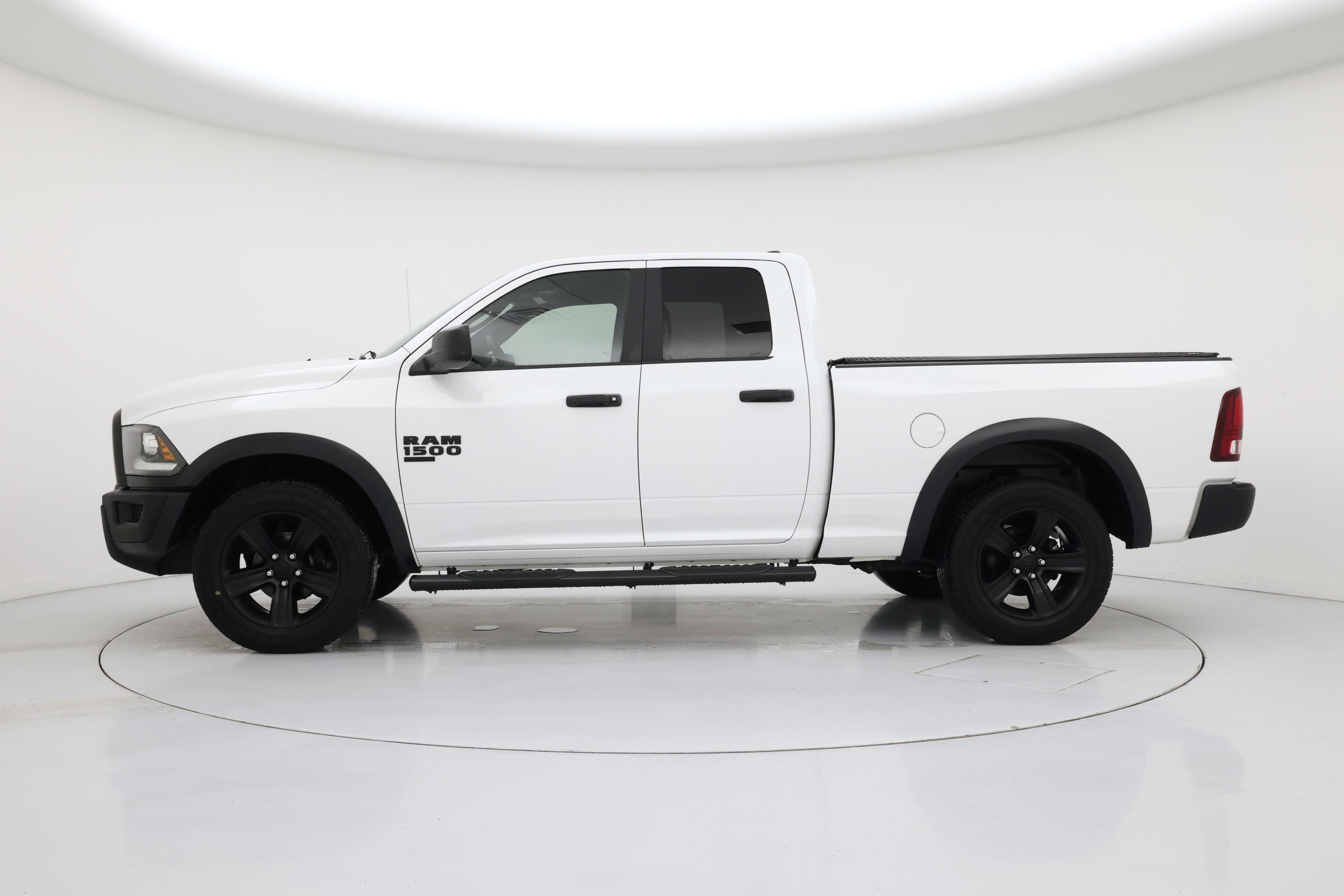 Thumbnail: 2021 RAM 1500 Classic - 3