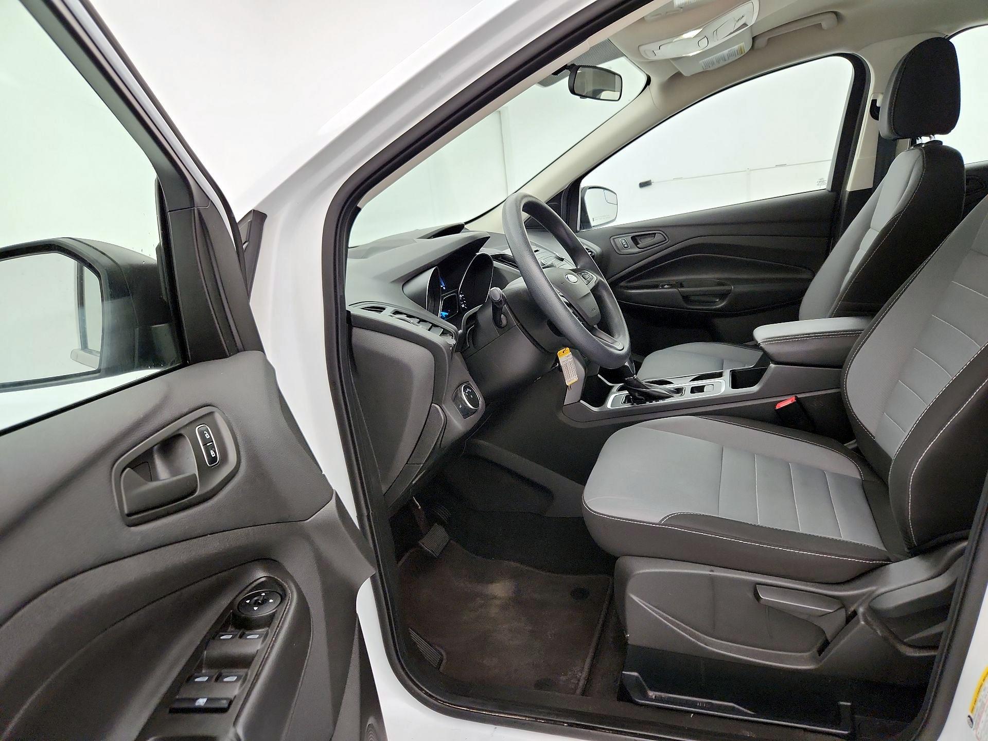 Thumbnail: 2017 Ford Escape - 11