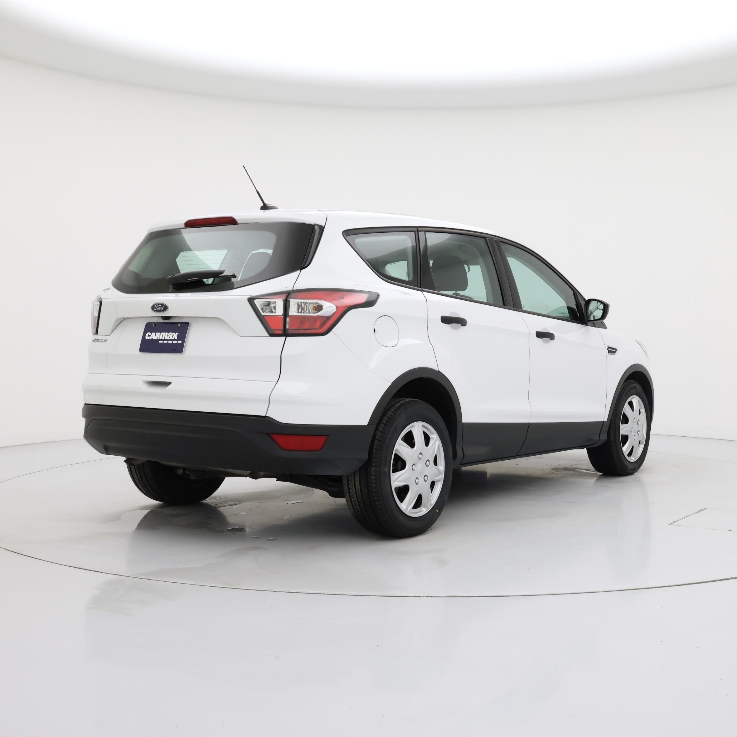 Thumbnail: 2017 Ford Escape - 8