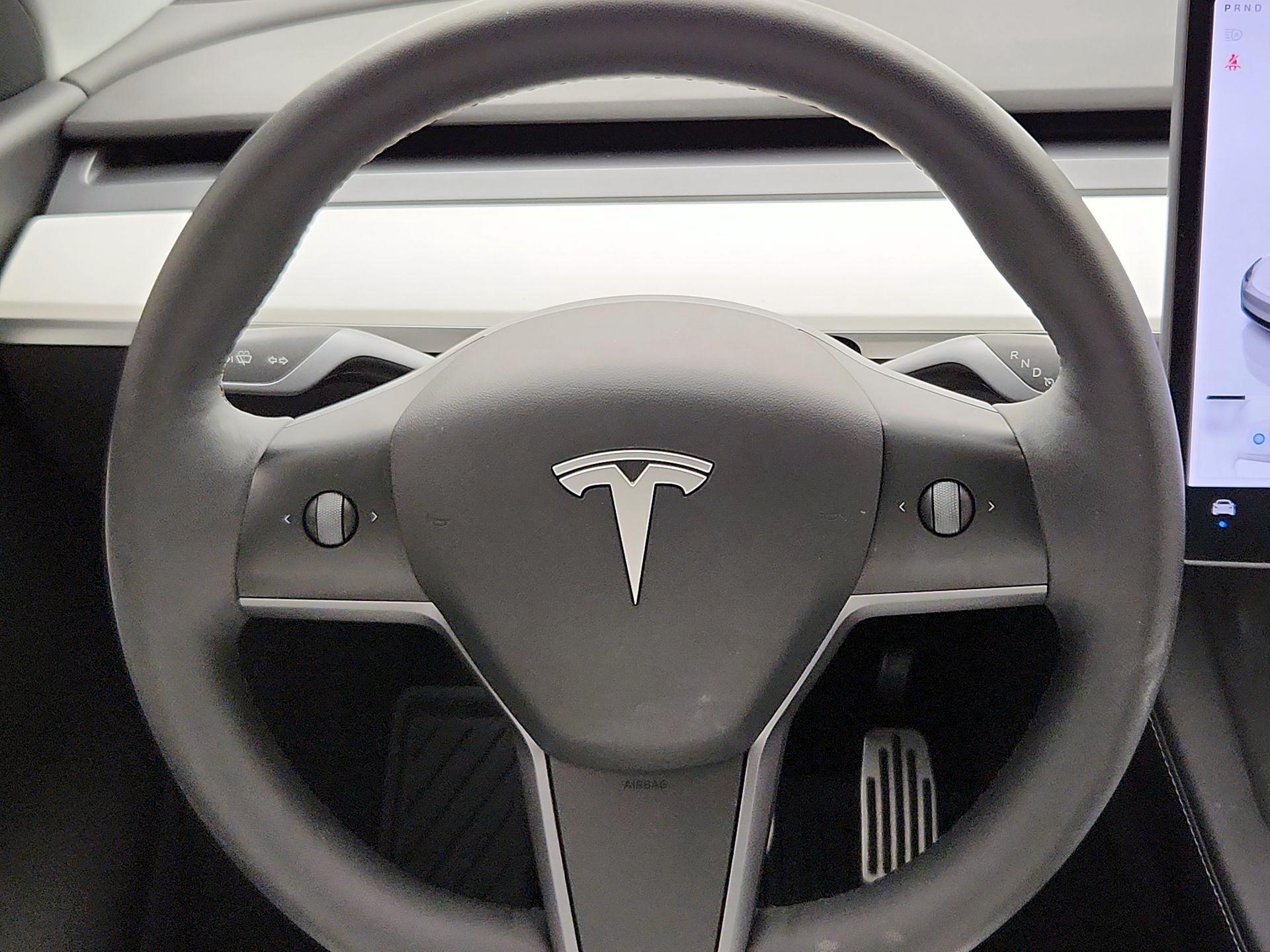 Thumbnail: 2022 Tesla Model Y - 10