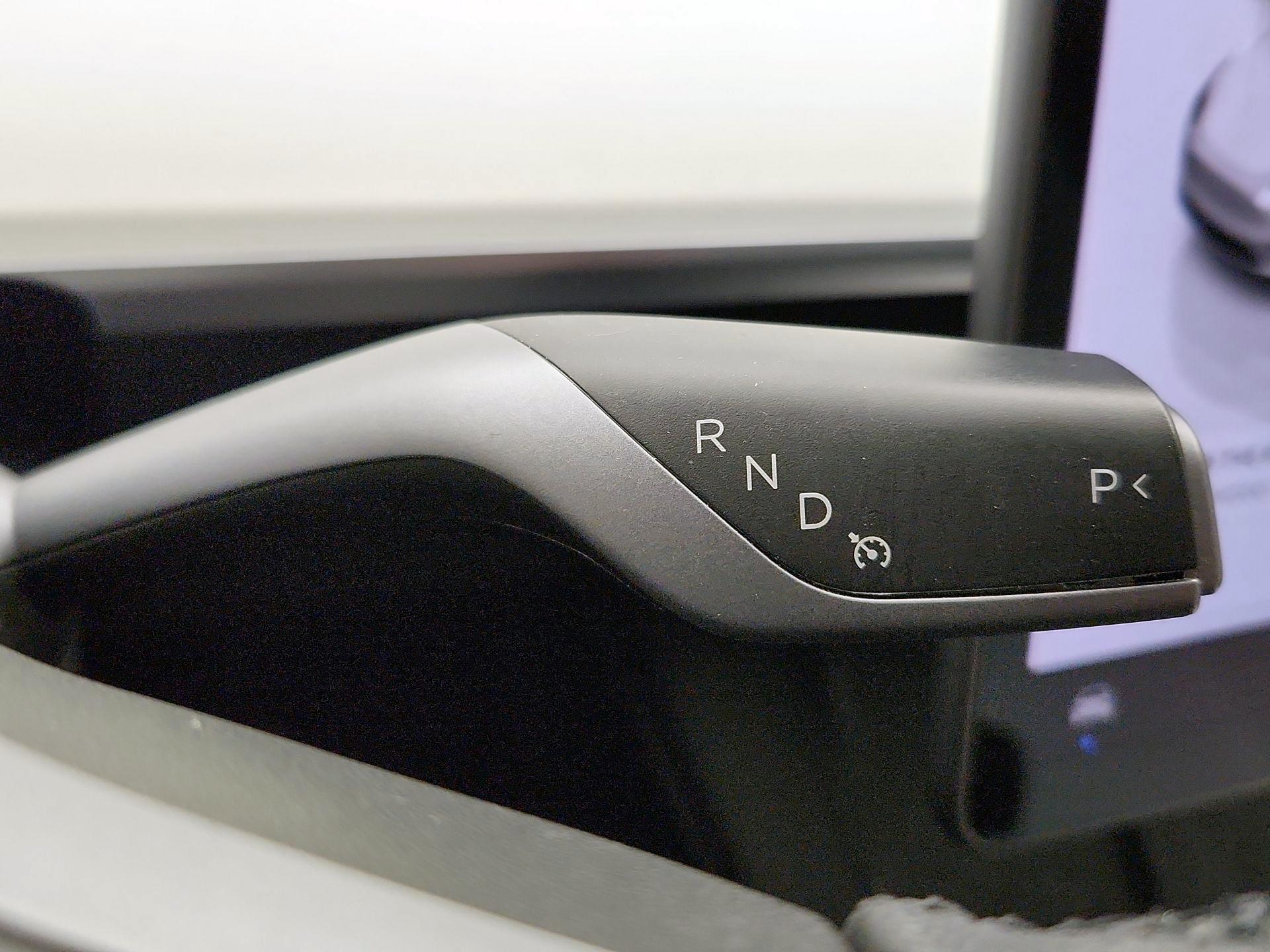 Thumbnail: 2022 Tesla Model Y - 17