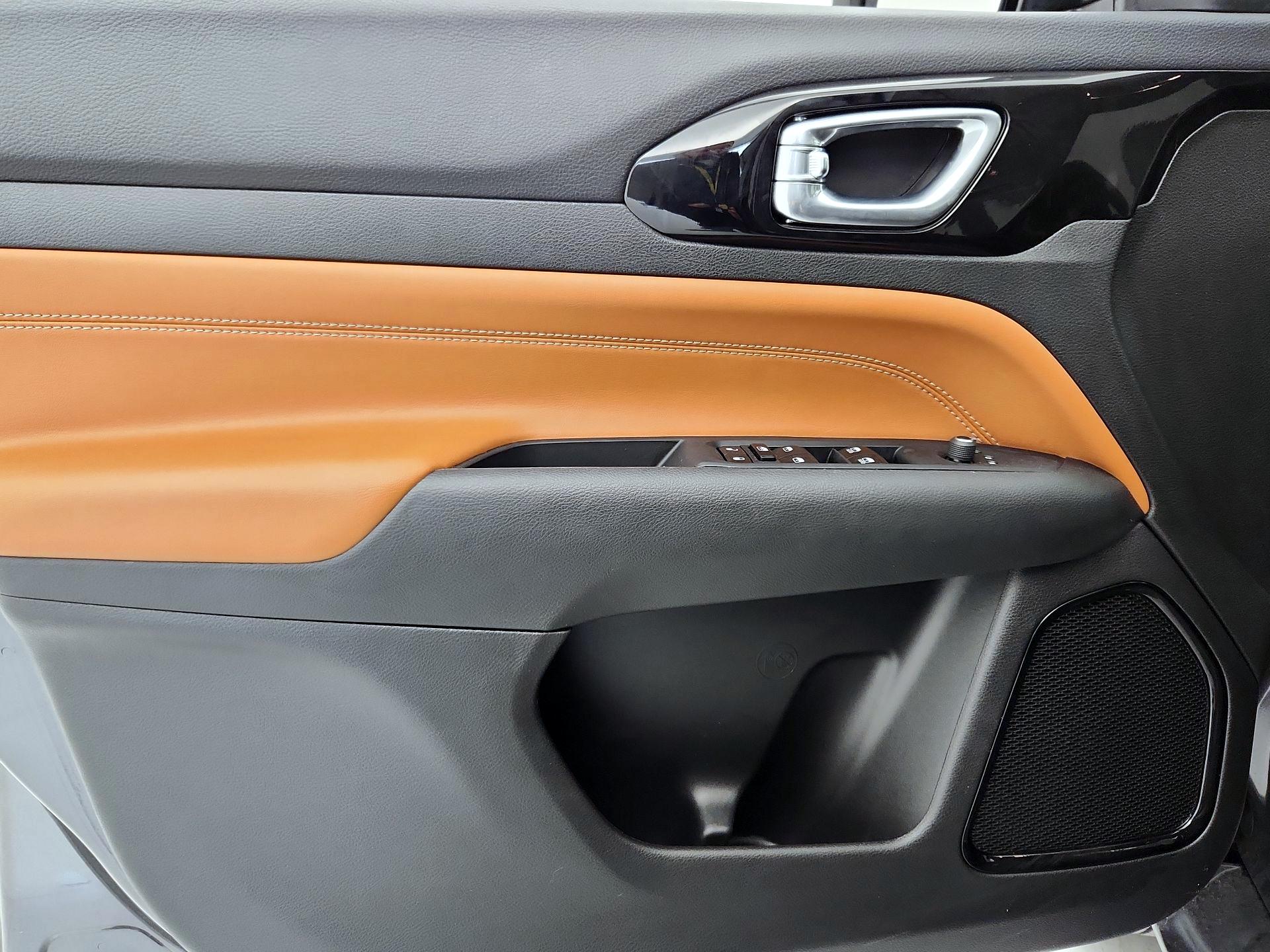 Thumbnail: 2024 Jeep Compass - 12