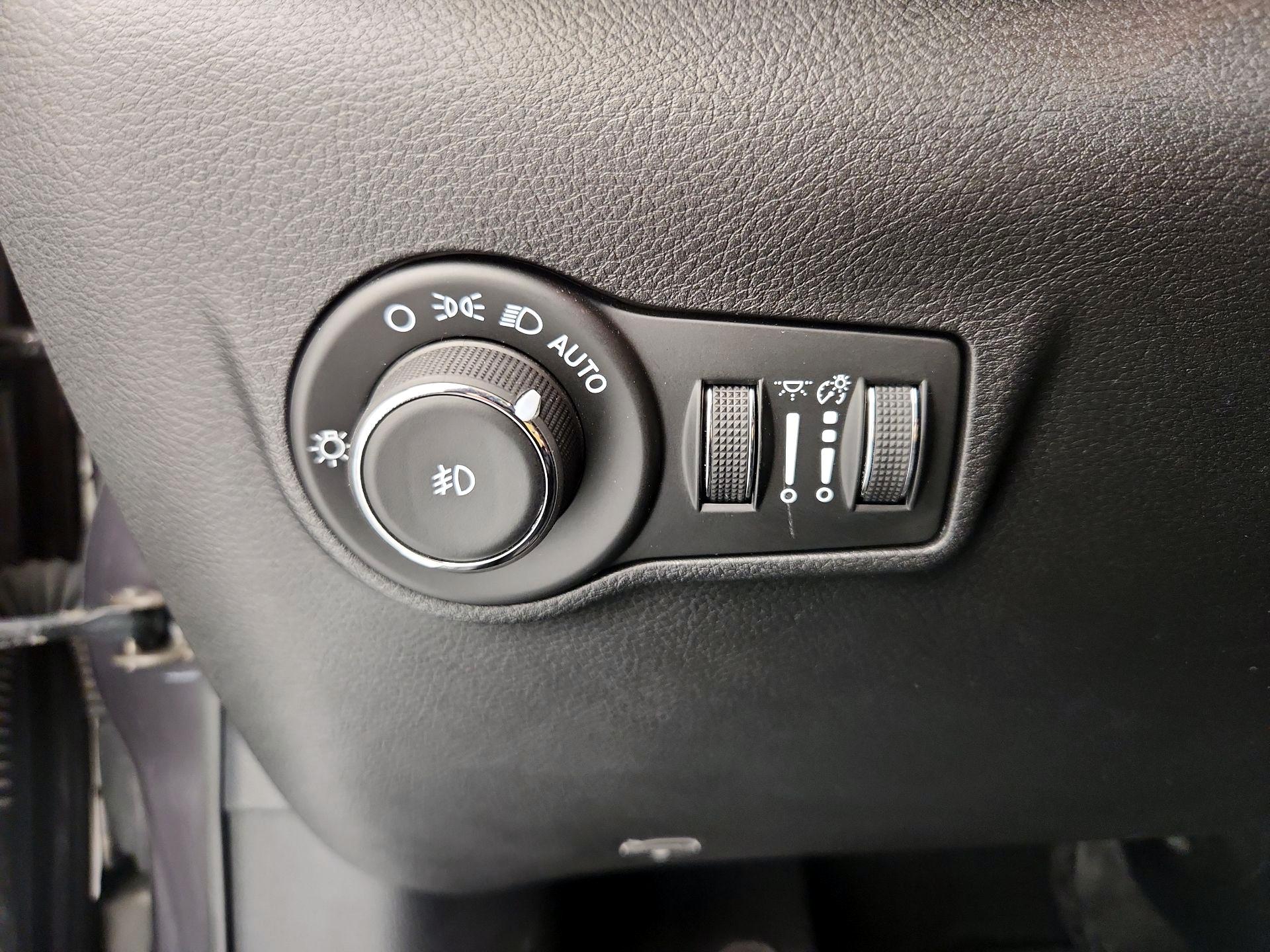 Thumbnail: 2024 Jeep Compass - 13