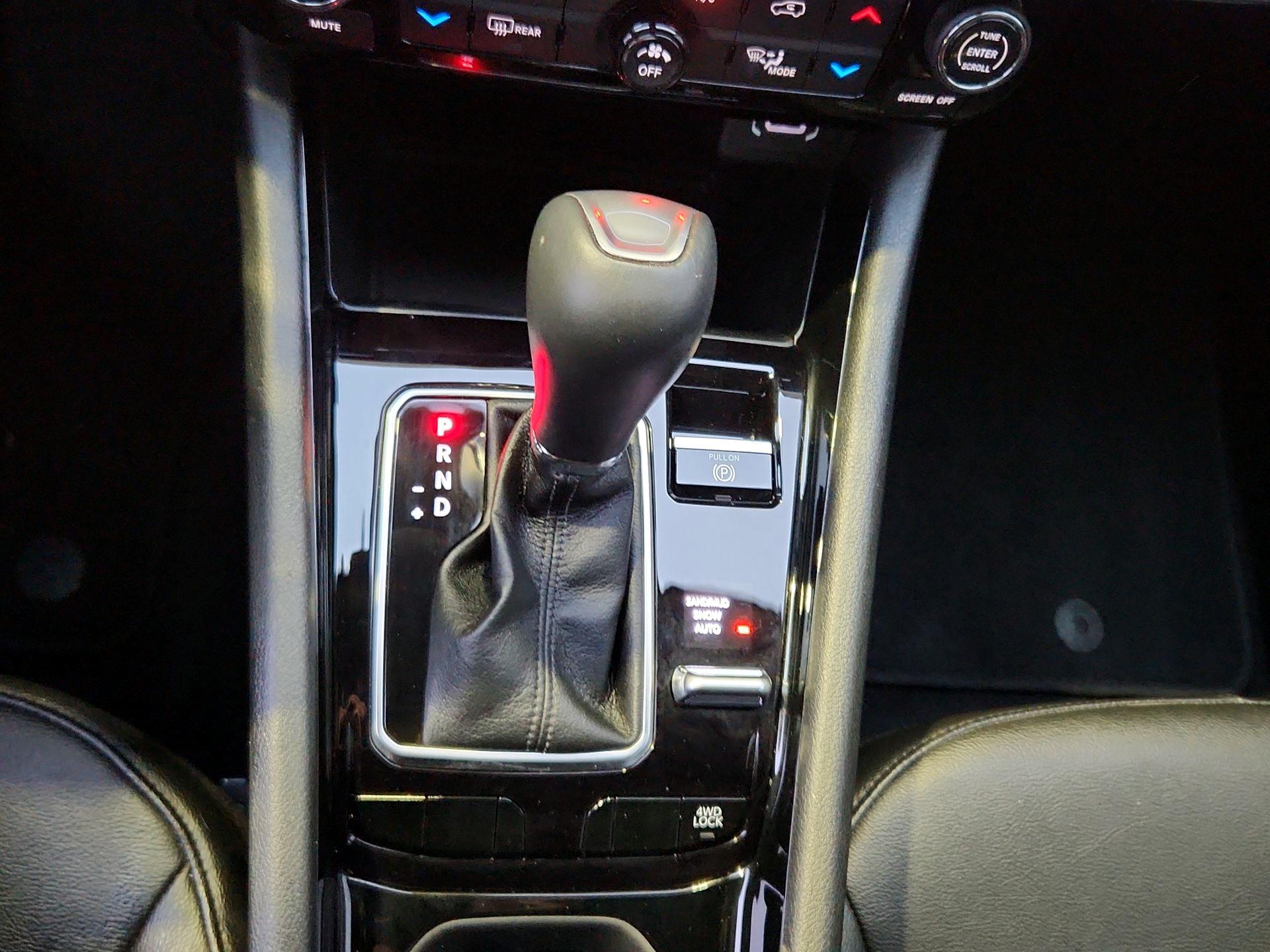 Thumbnail: 2024 Jeep Compass - 17