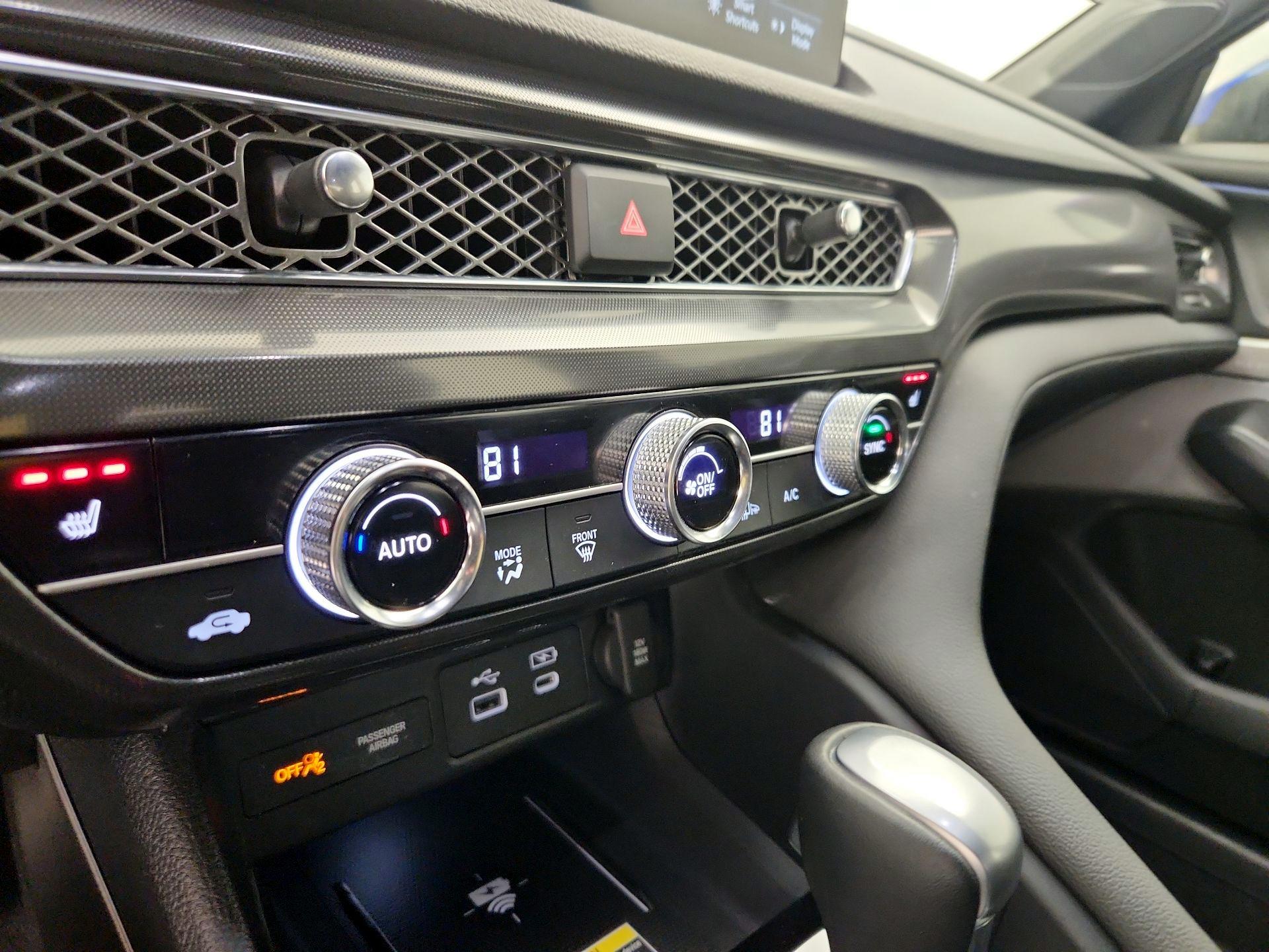 Thumbnail: 2023 Acura Integra - 16