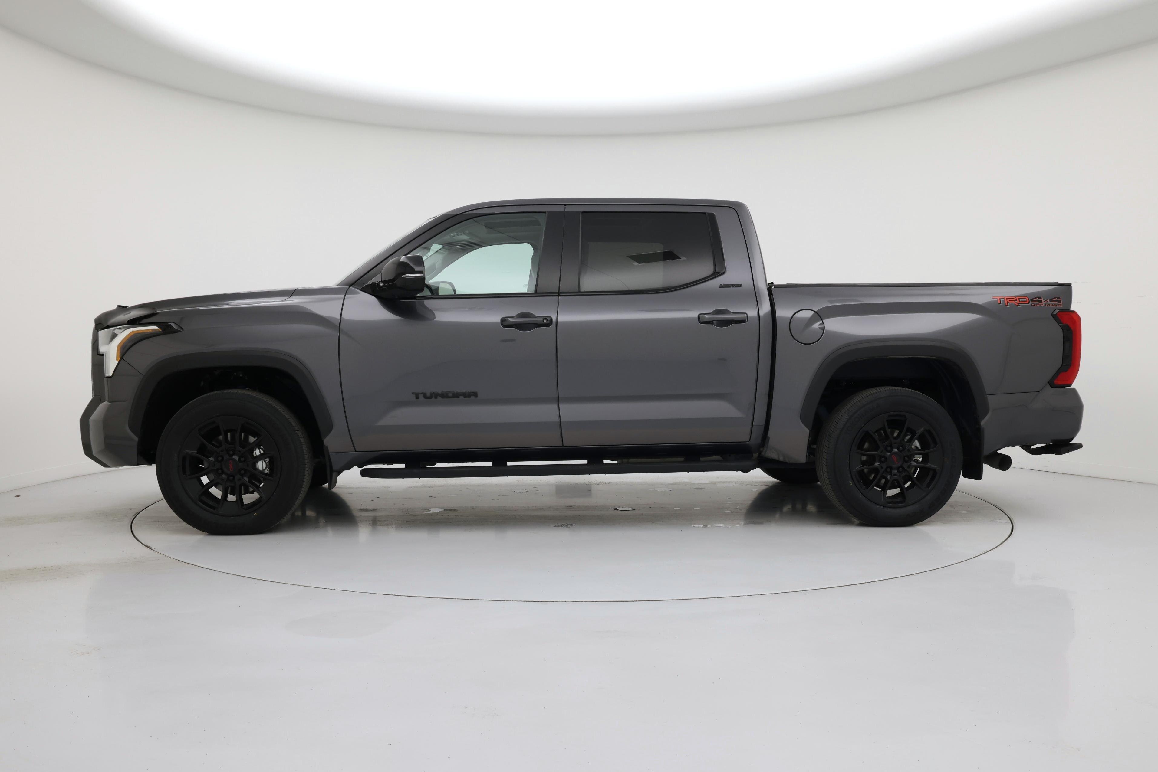 Thumbnail: 2024 Toyota Tundra - 3