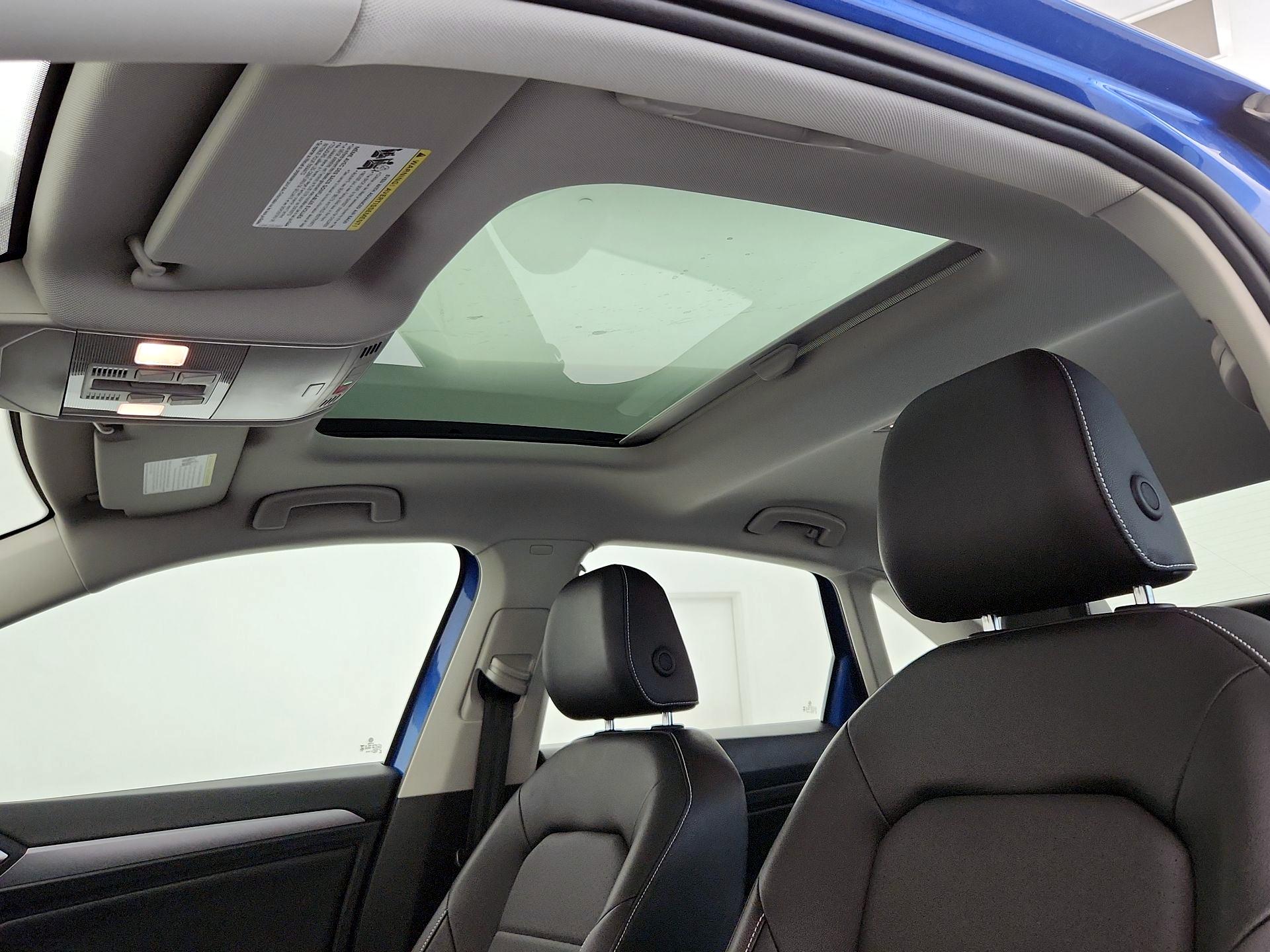 Thumbnail: 2023 Volkswagen Jetta - 19