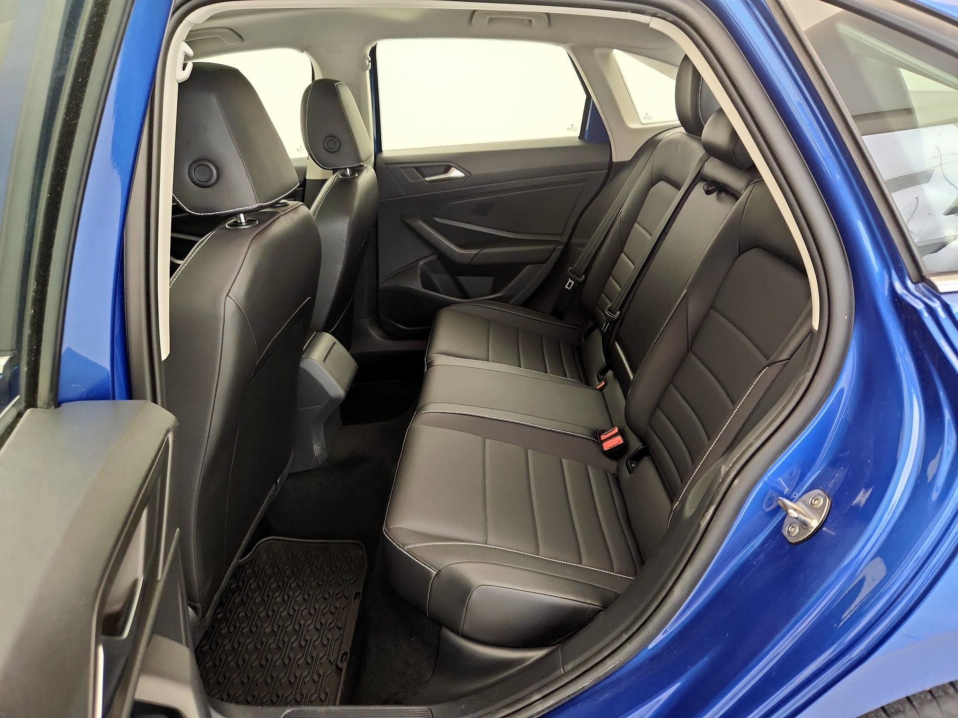 Thumbnail: 2023 Volkswagen Jetta - 20