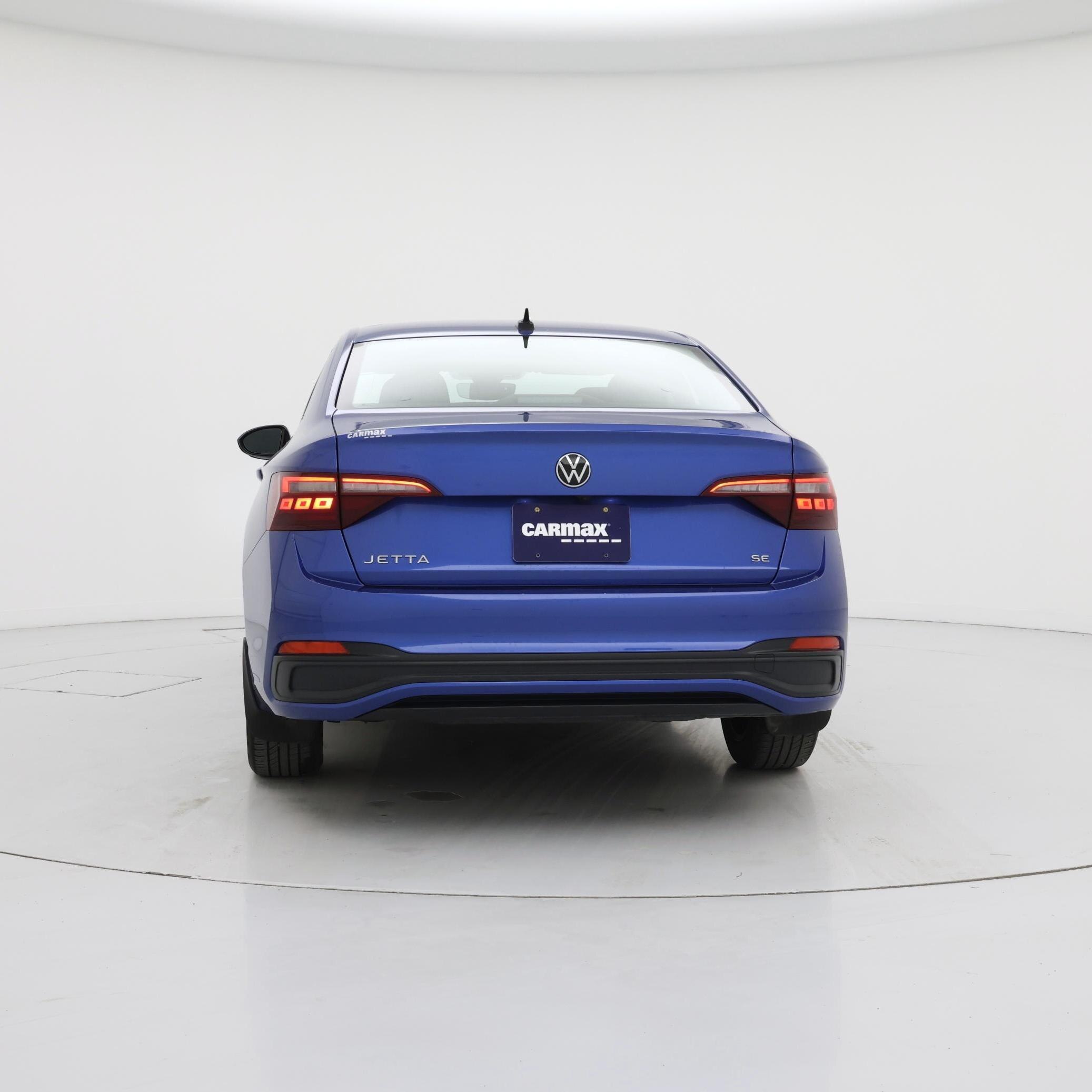 Thumbnail: 2023 Volkswagen Jetta - 6