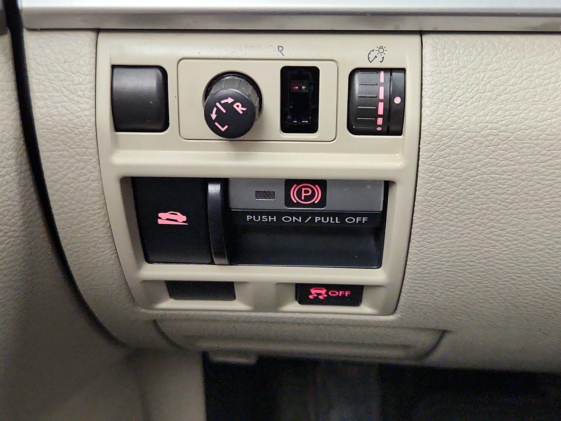 Thumbnail: 2014 Subaru Outback - 13