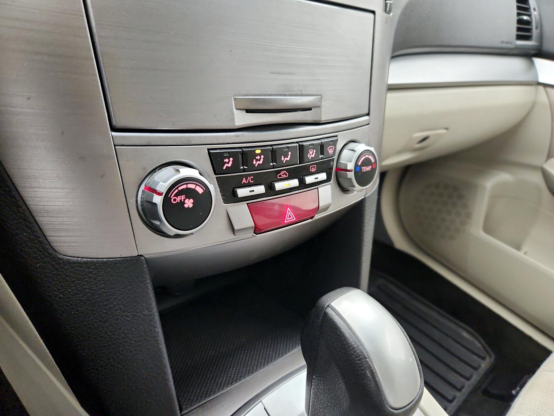 Thumbnail: 2014 Subaru Outback - 15