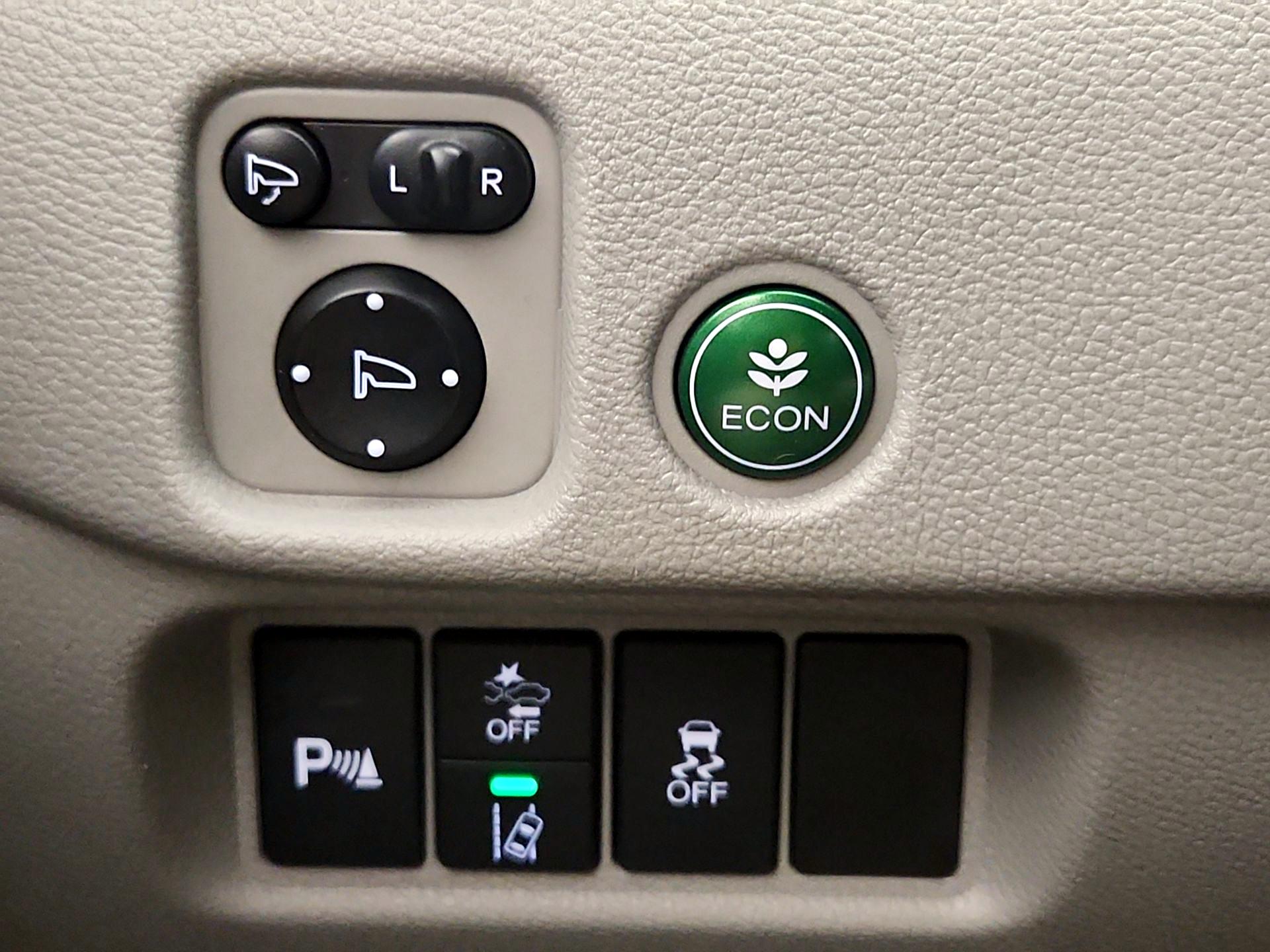 Thumbnail: 2020 Honda Pilot - 13