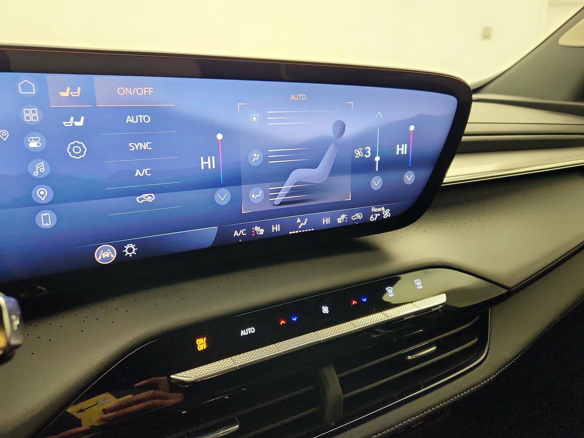 Thumbnail: 2025 Buick Enclave - 16