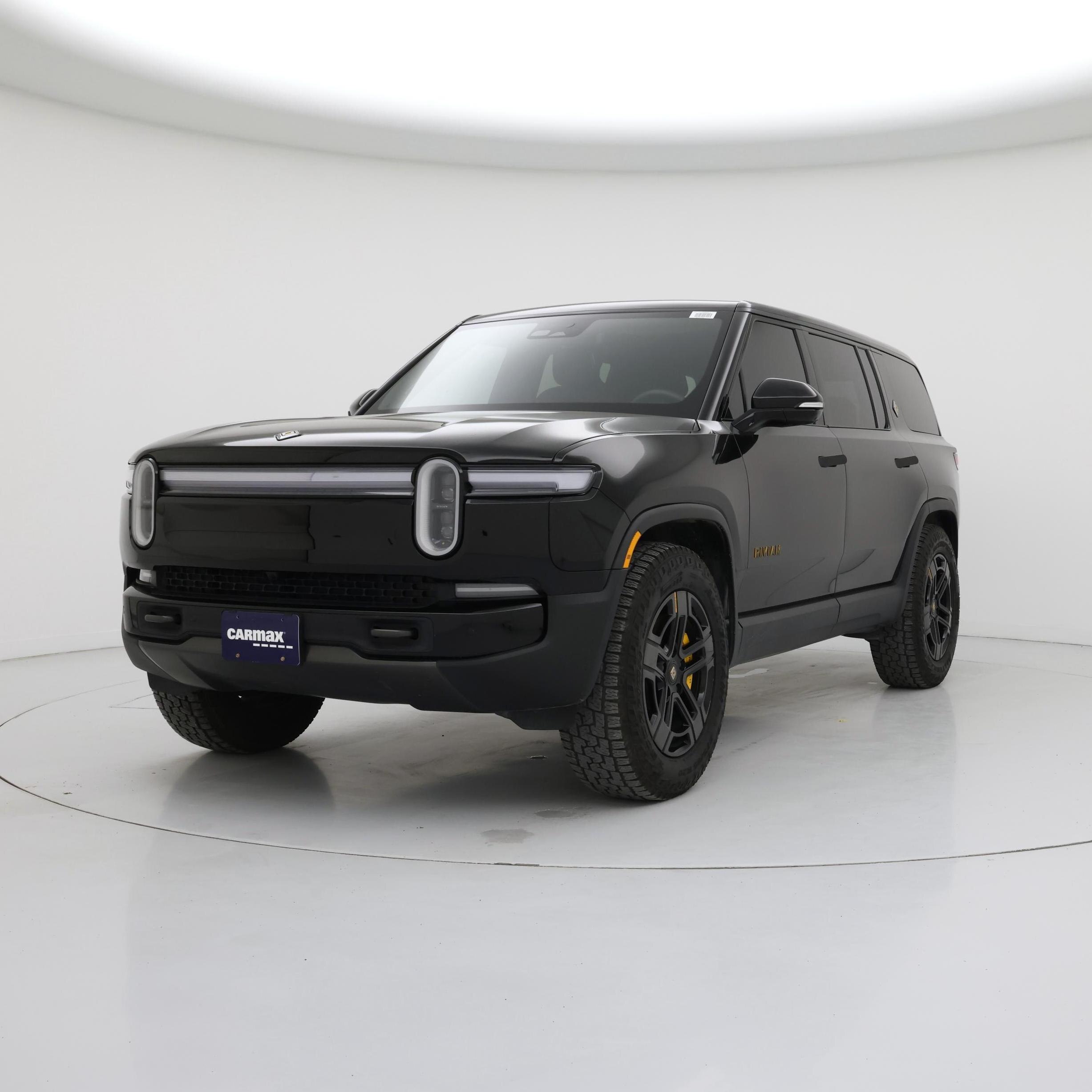 Thumbnail: 2025 Rivian R1S - 4