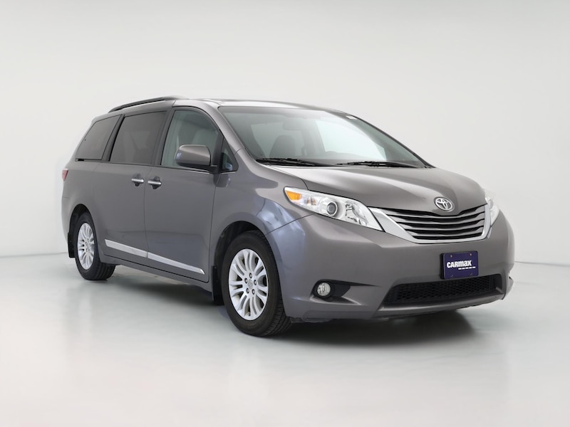 2017 Toyota Sienna XLE