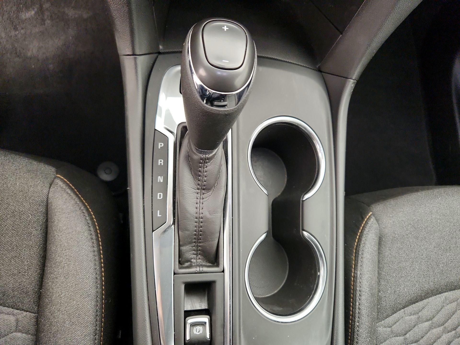 Thumbnail: 2020 Chevrolet Equinox - 17