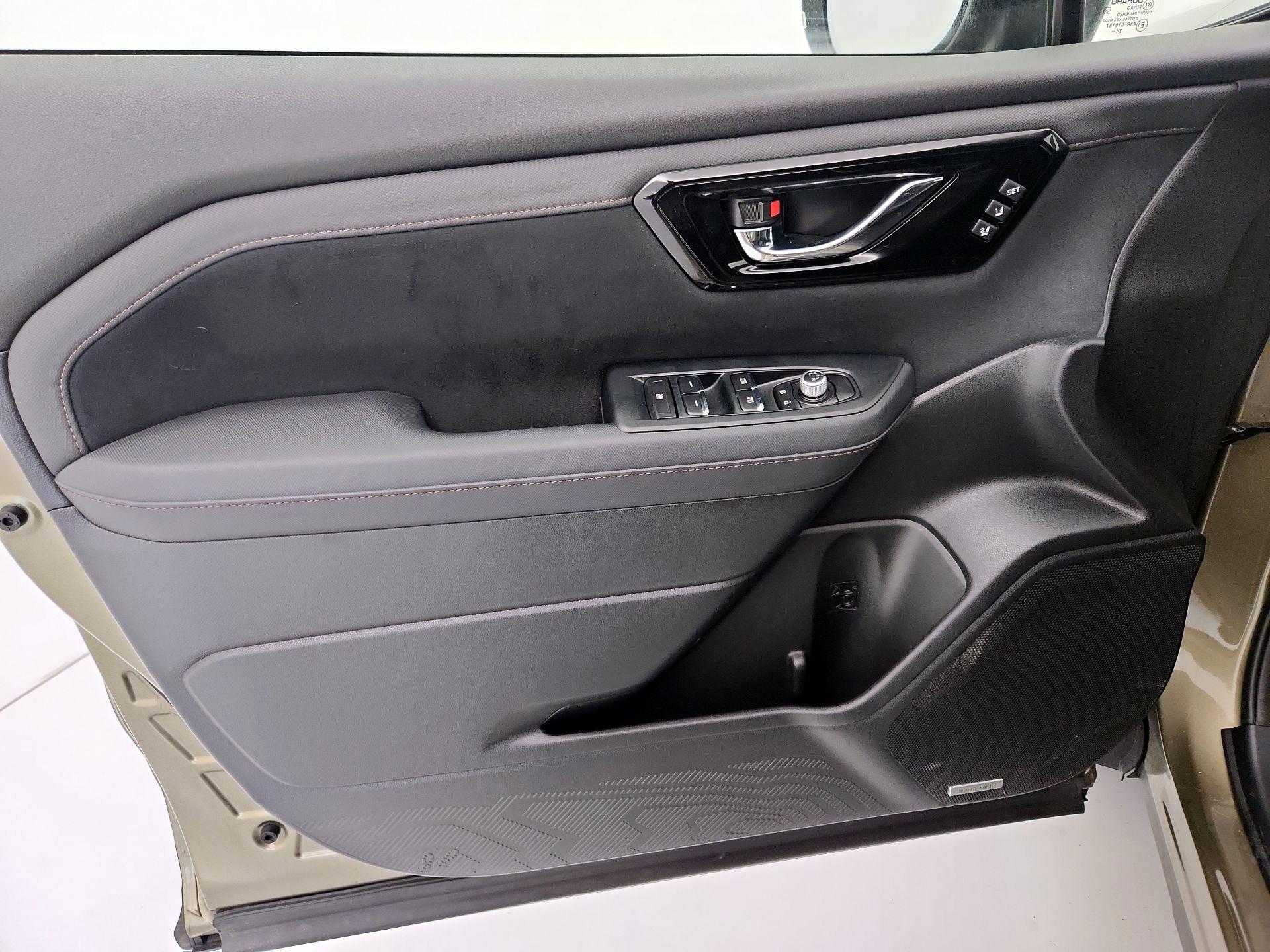 Thumbnail: 2025 Subaru Forester - 12