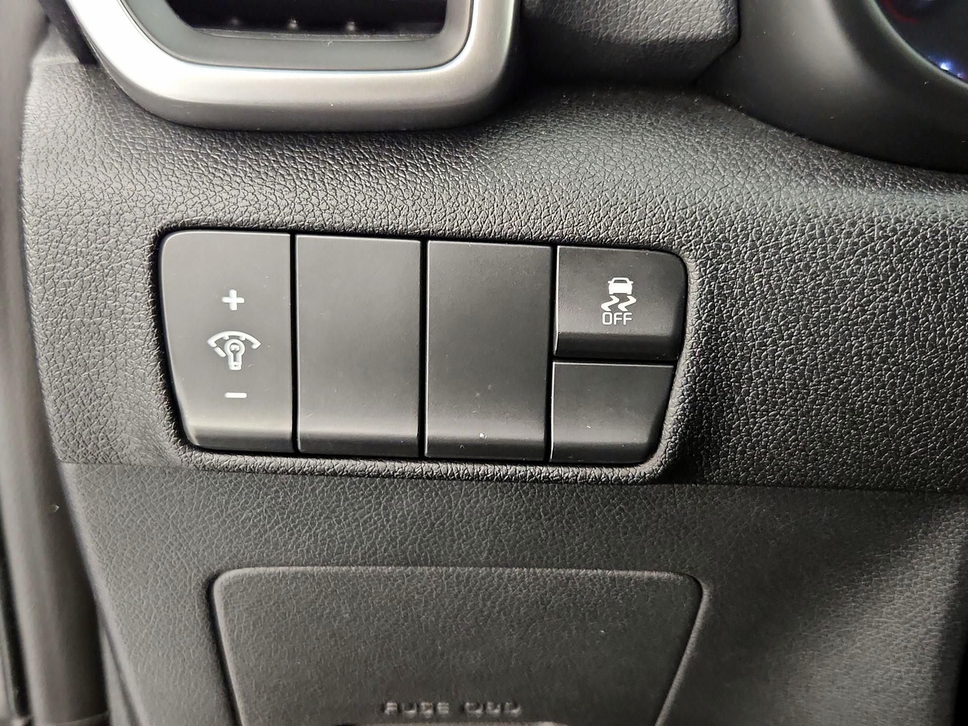 Thumbnail: 2019 Kia Sportage - 13