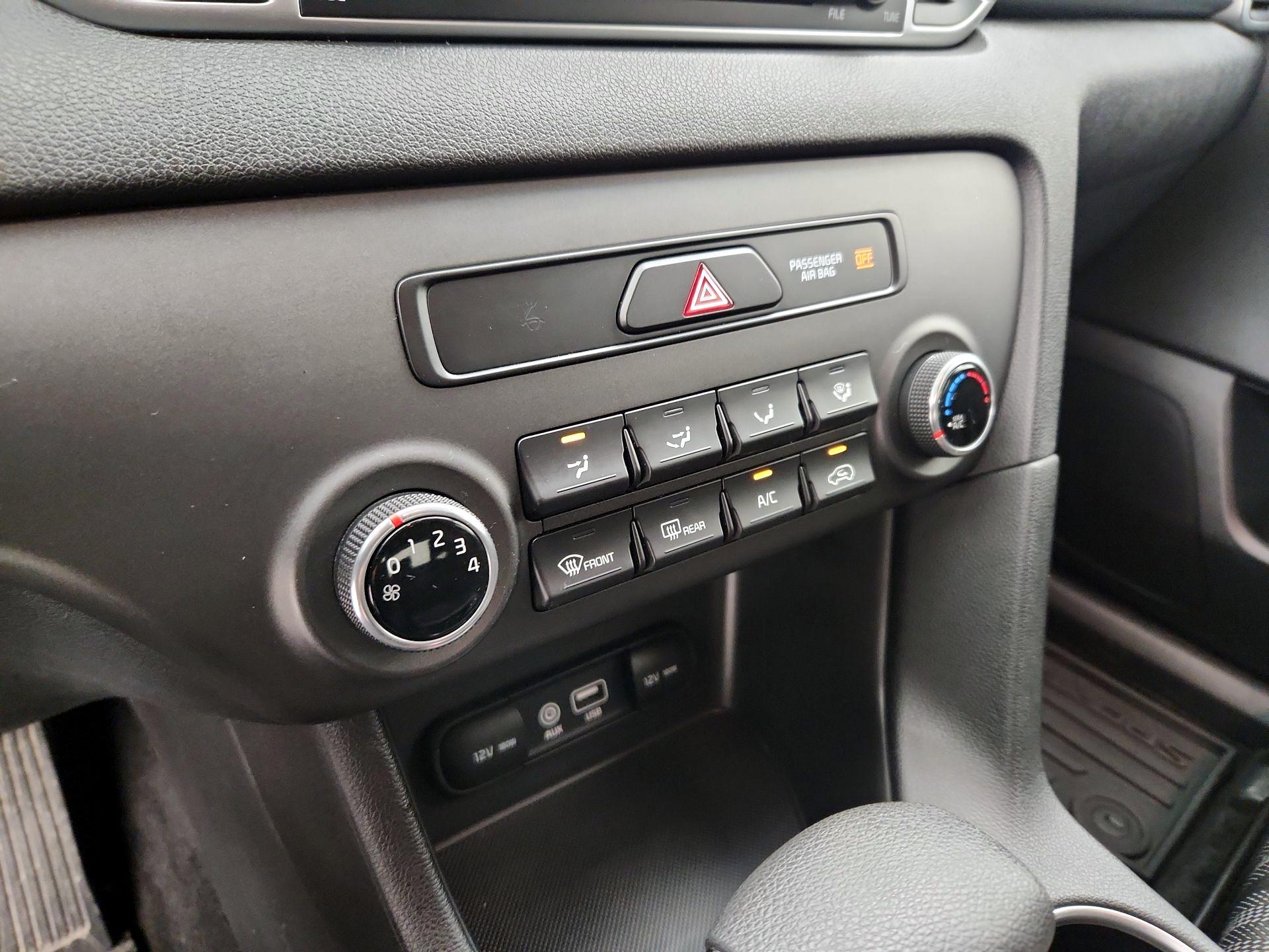 Thumbnail: 2019 Kia Sportage - 16