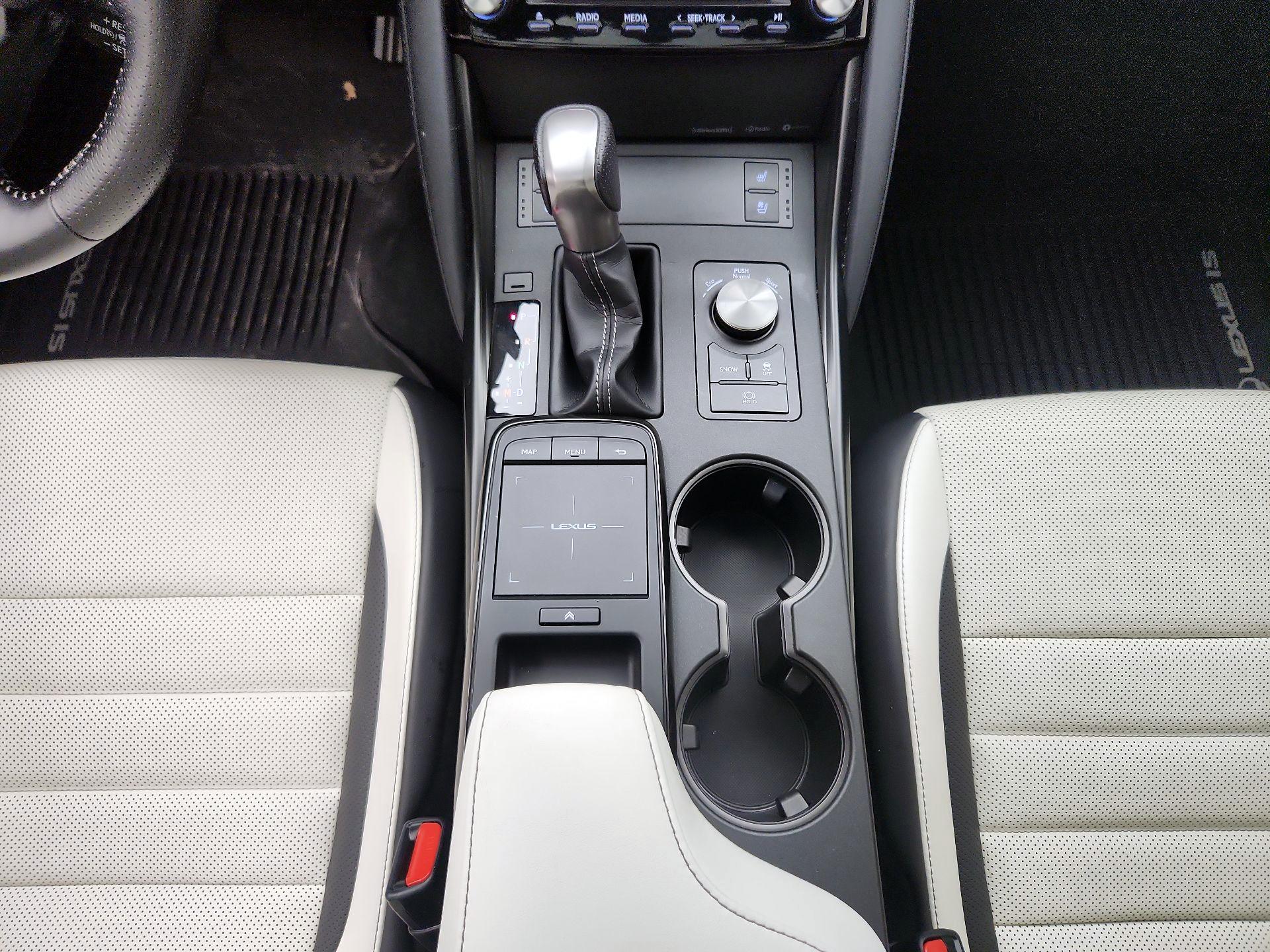 Thumbnail: 2023 Lexus IS - 18