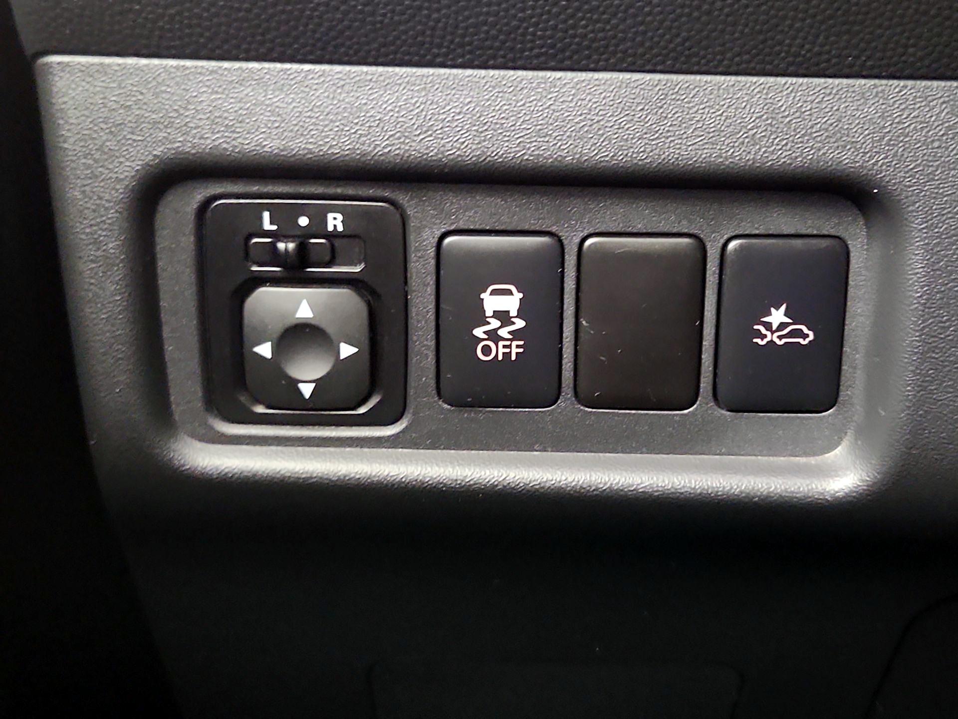 Thumbnail: 2024 Mitsubishi Mirage G4 - 13