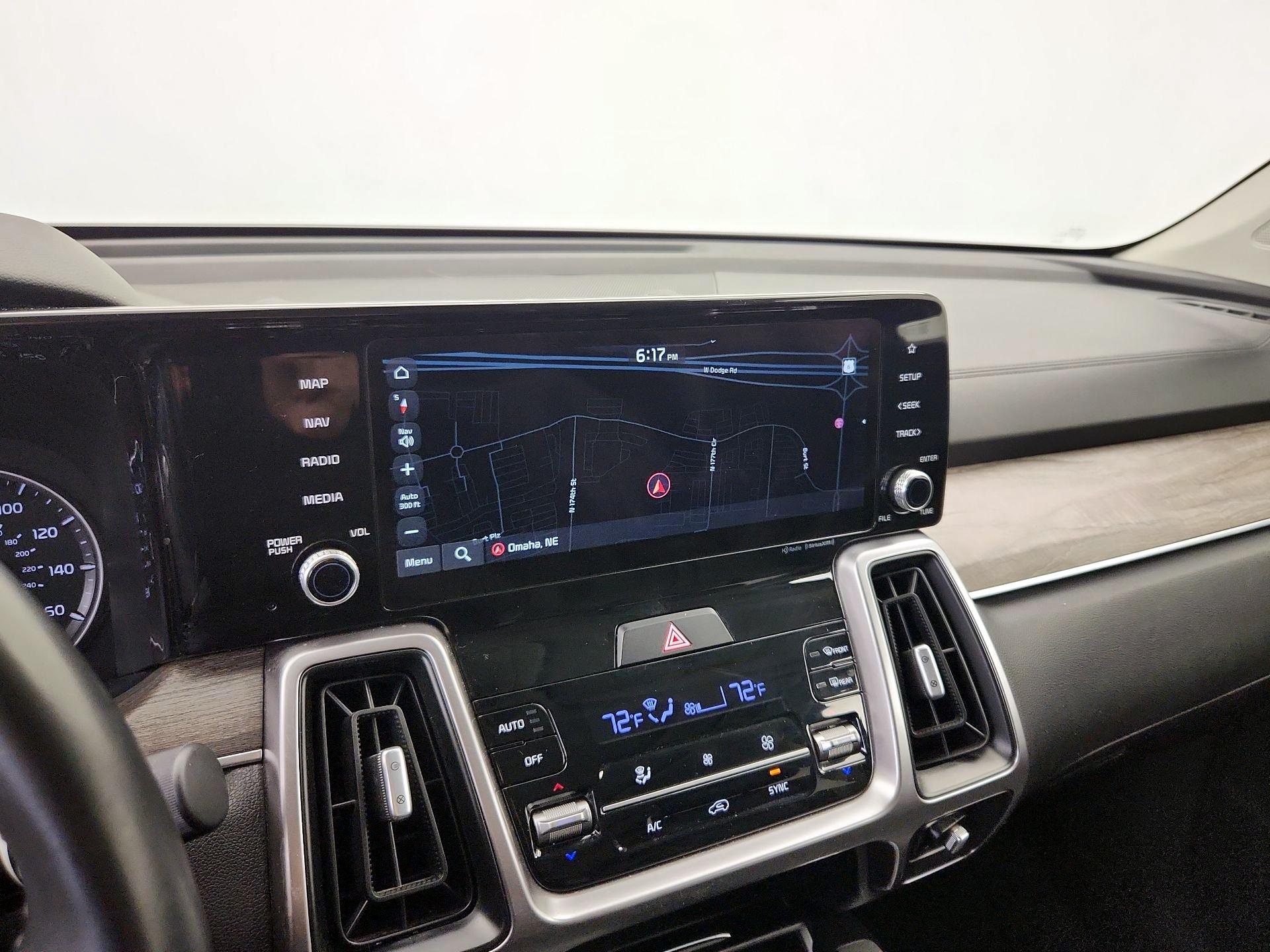 Thumbnail: 2023 Kia Sorento - 14